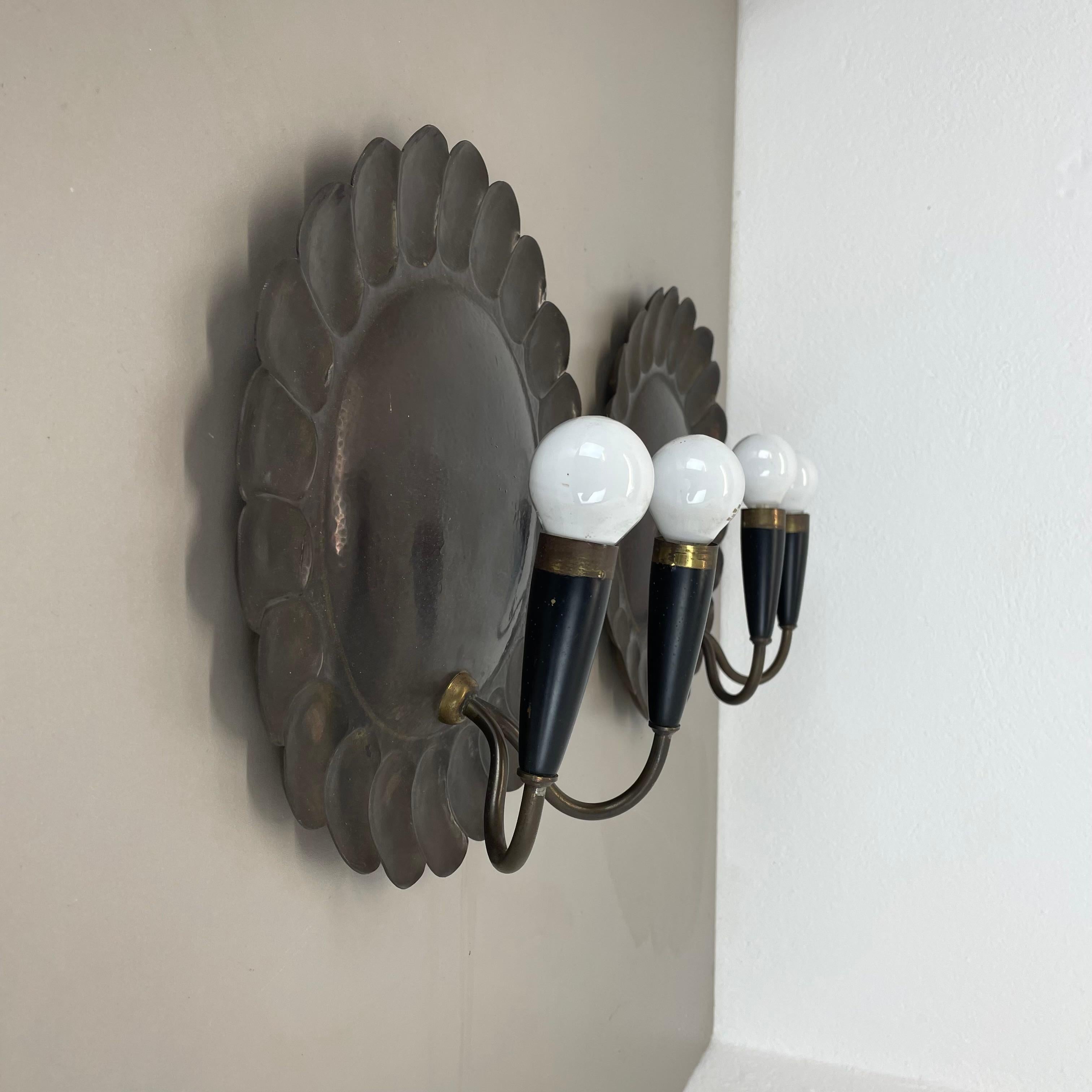 italien Ensemble de 2 appliques murales de théâtre en laiton de 31 cm, style Gio Ponti, Italie, années 1950 en vente