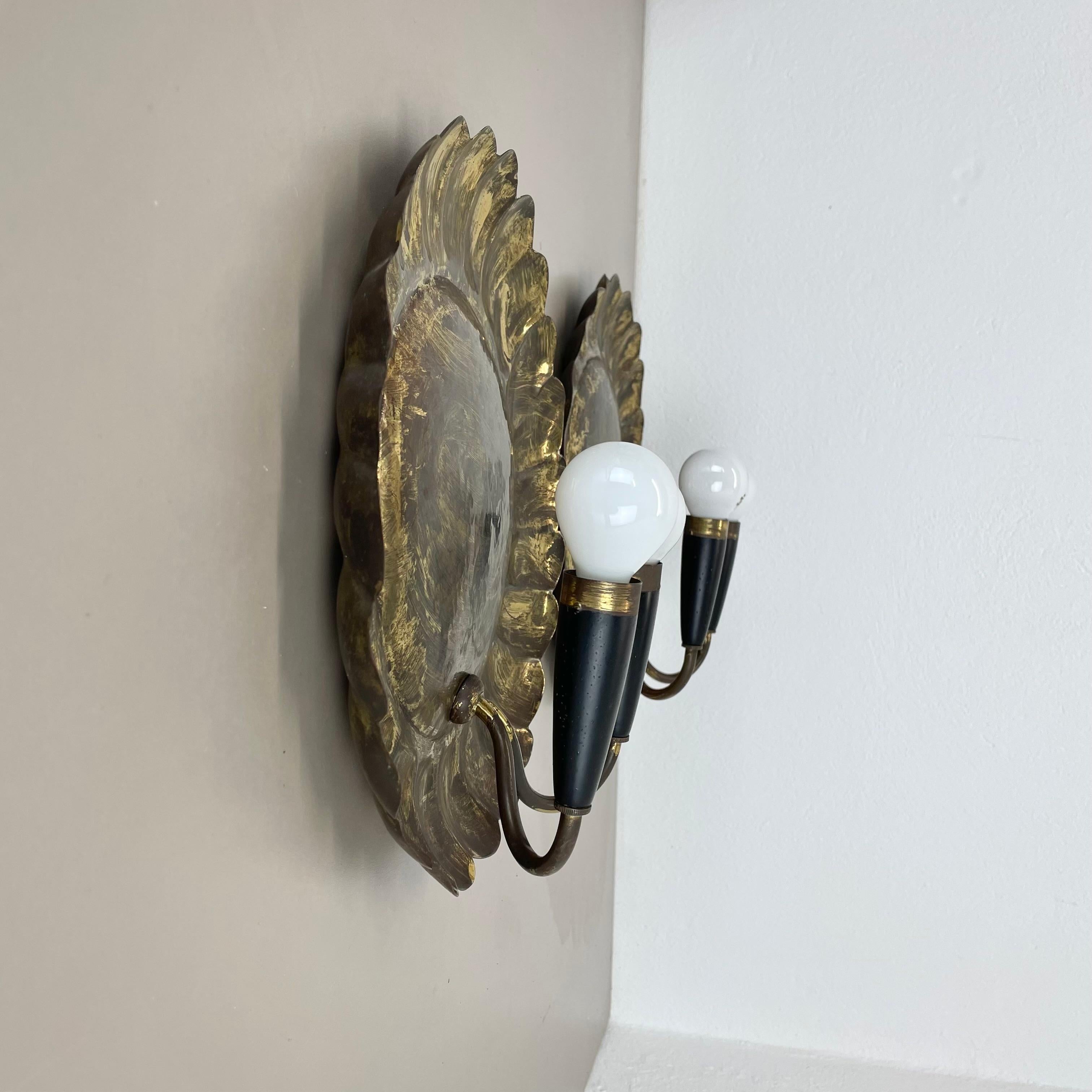 italien Ensemble de 2 appliques murales de théâtre en laiton de 31 cm, style Gio Ponti, Italie, années 1950 en vente