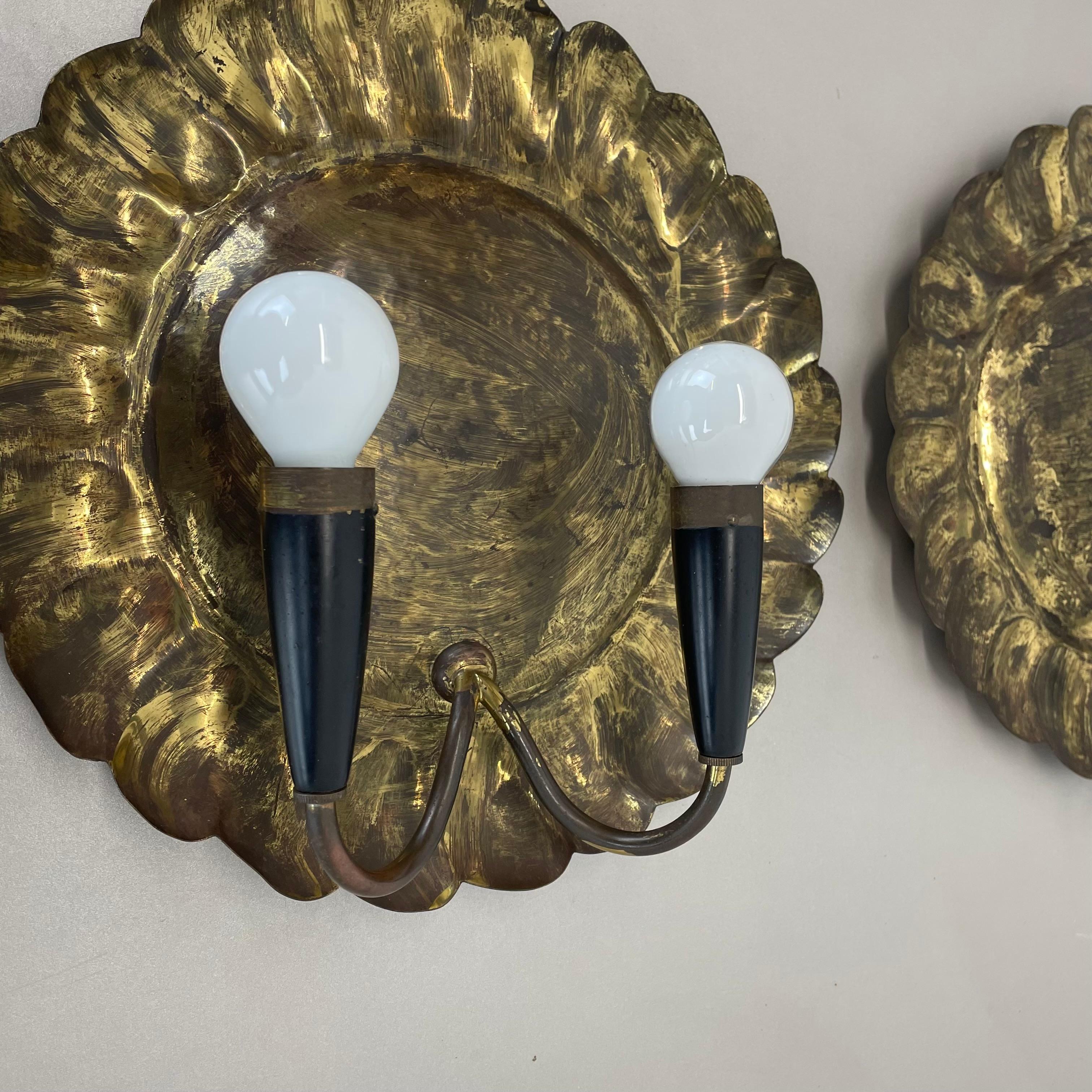 Ensemble de 2 appliques murales de théâtre en laiton de 31 cm, style Gio Ponti, Italie, années 1950 en vente 2