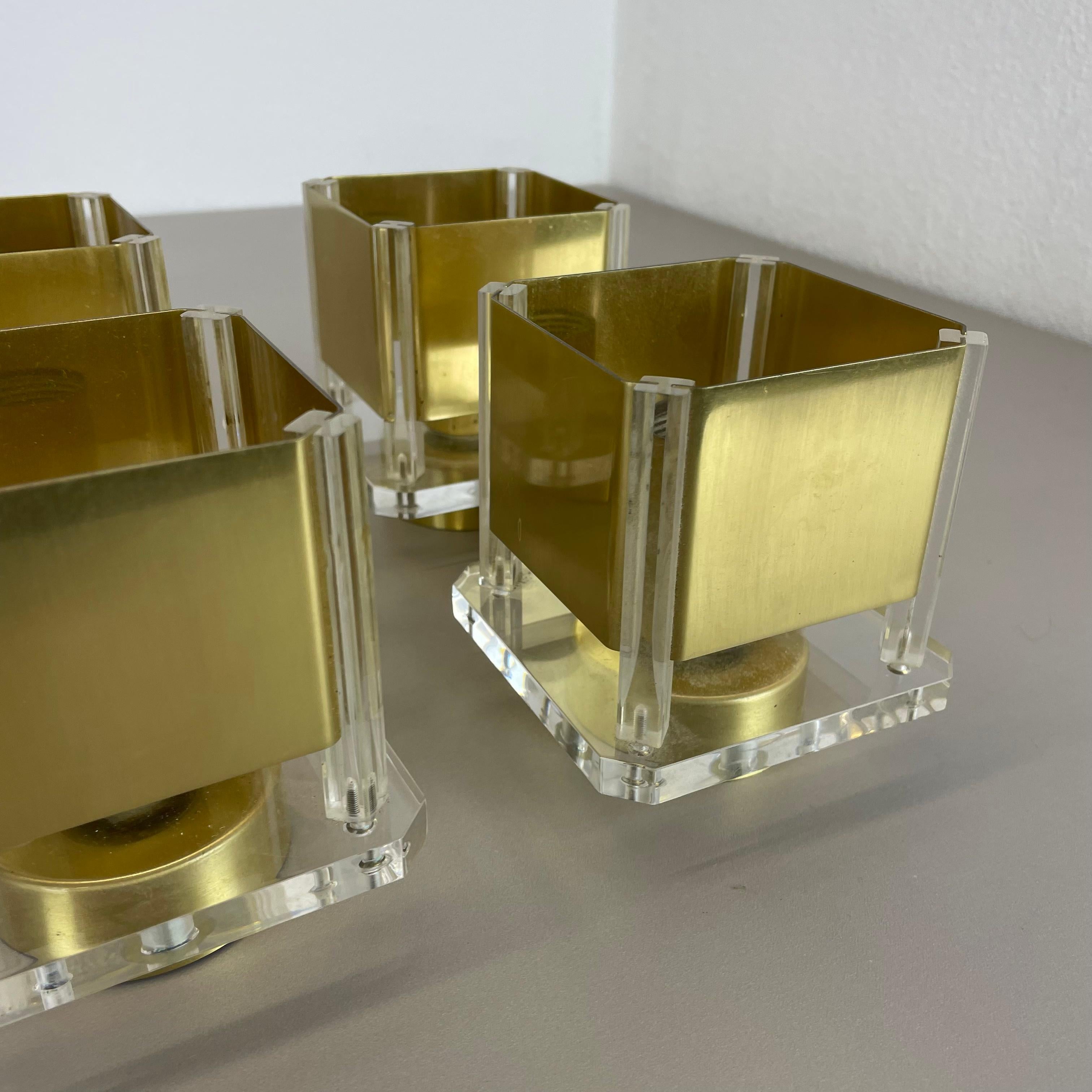 Set of 2 Brass + Acryl Glass Cubic Stilnovo Style Wall Light Sconces, Italy 1970 For Sale 13