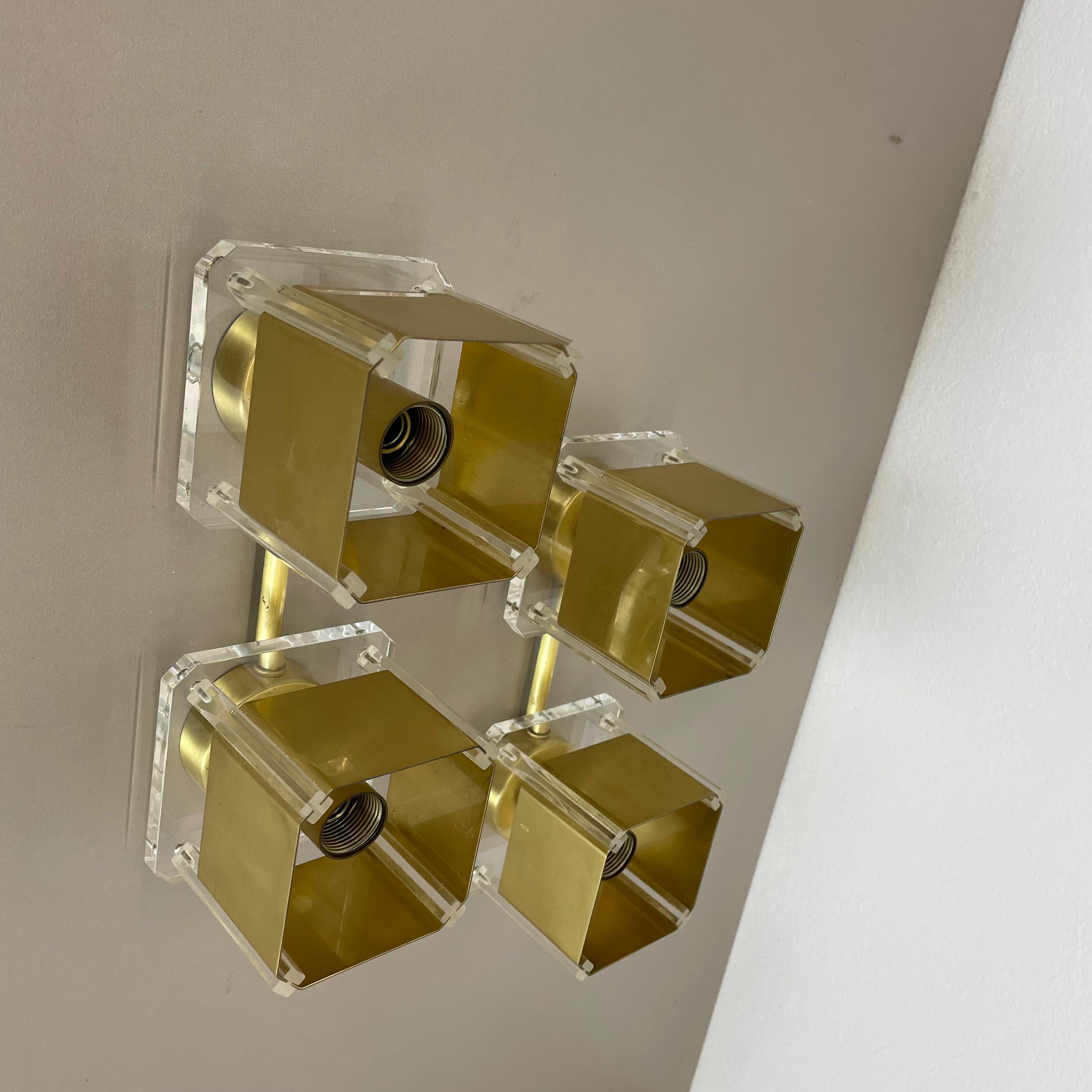 Metal Set of 2 Brass + Acryl Glass Cubic Stilnovo Style Wall Light Sconces, Italy 1970 For Sale