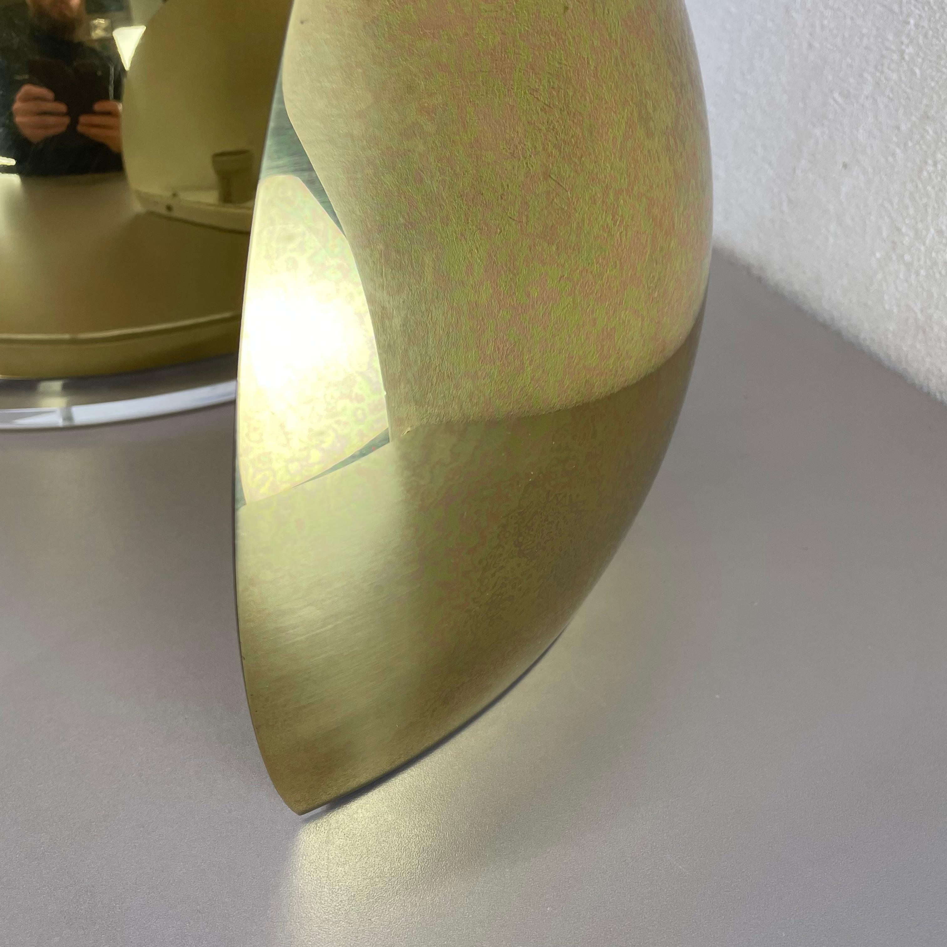 set of 2 Brass Acryl Glass wall lights by Vereinigte Werkstätten attr. Germany For Sale 1