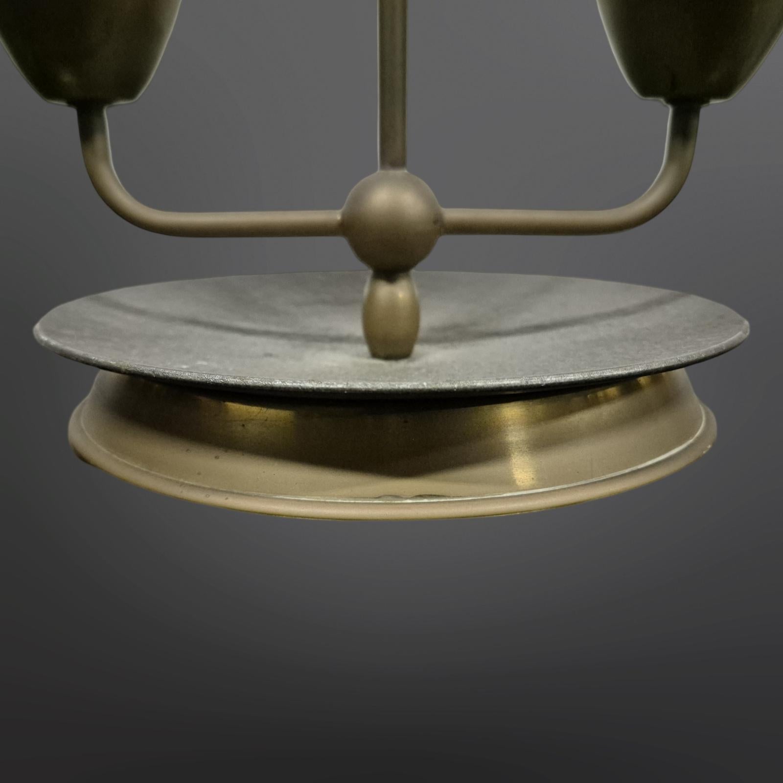 Ensemble de 2 lampes de table en laiton et verre, Pays-Bas, années 1960 en vente 4