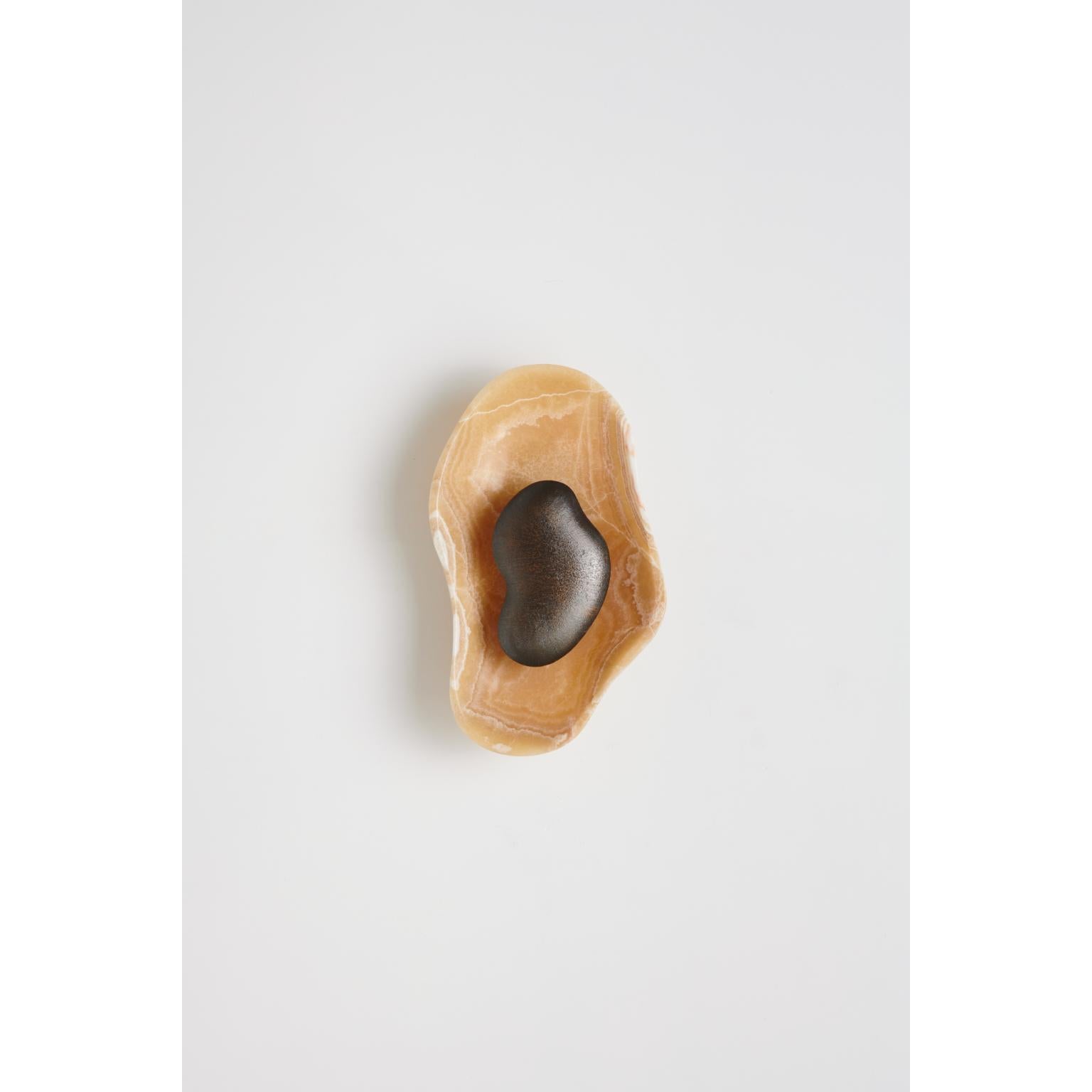 Ottone Set di 2 applique Oyster in ottone e onice giallo di Matlight Milano in vendita