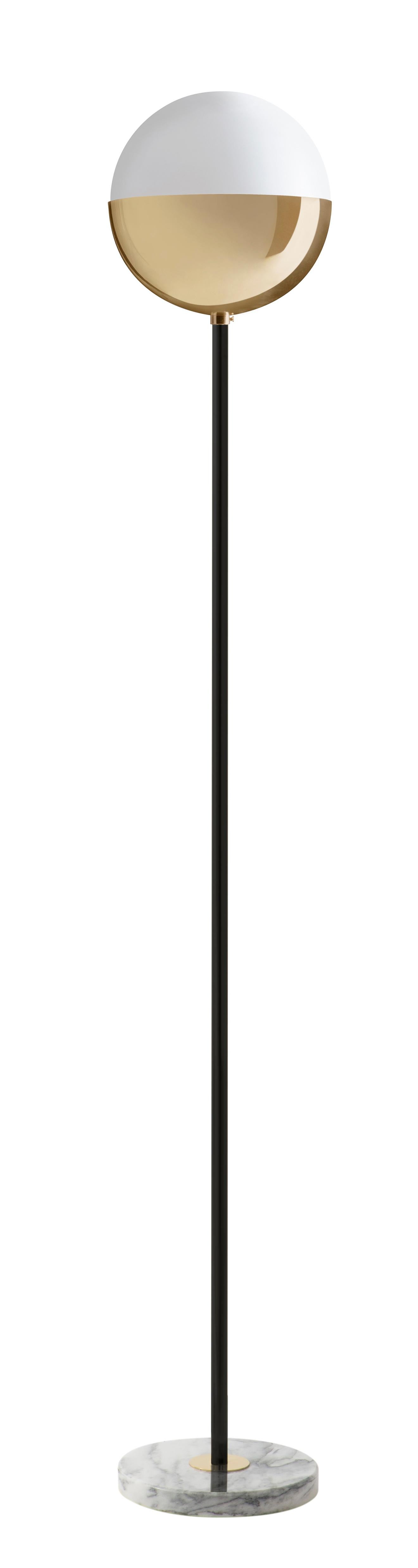 XXIe siècle et contemporain Ensemble de 2 lampadaires en laiton 01 à gradation 160 par Magic Circus Editions en vente