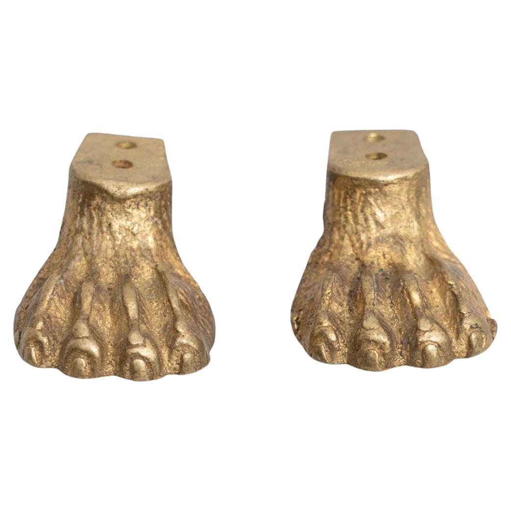 Ensemble de 2 embellisseurs de pieds de meubles en laiton, vers 1930 en vente