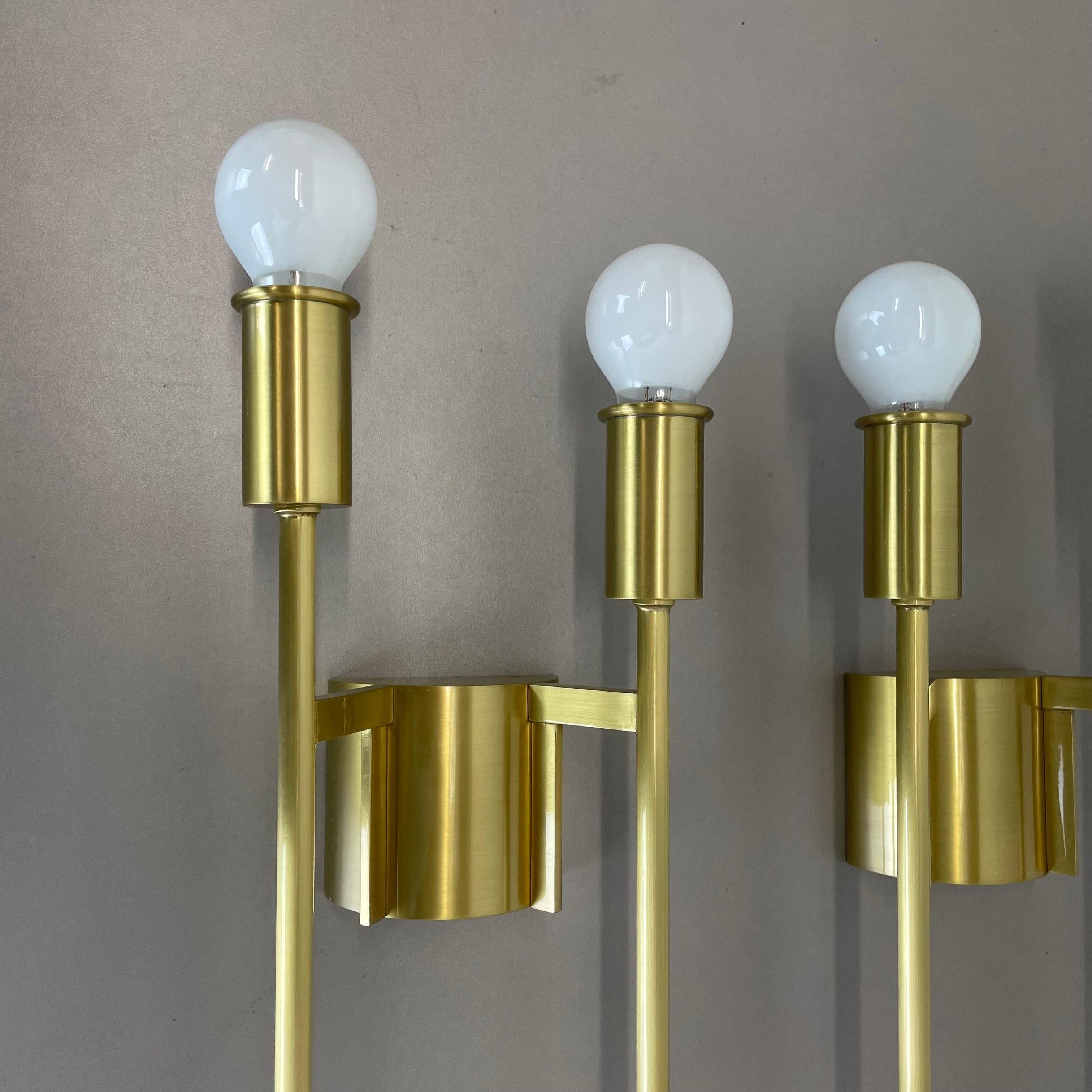 20th Century set of 2 Brass Italian Stilnovo Style Theatre Wall Light Sconces, Italy, 1950s For Sale