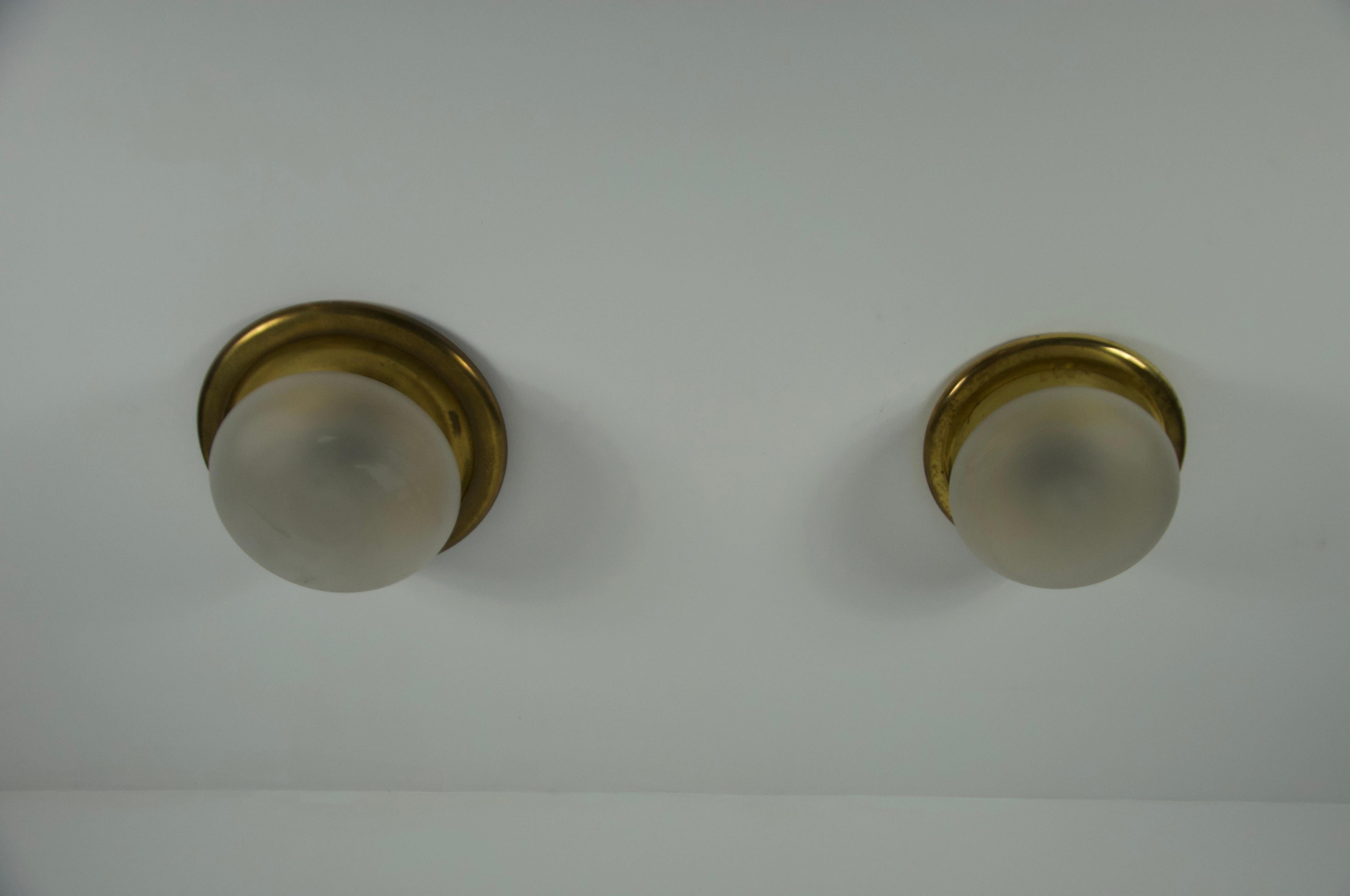 Mid-Century Modern Ensemble de 2 affleurants en laiton du milieu du siècle, 1960, Italie en vente