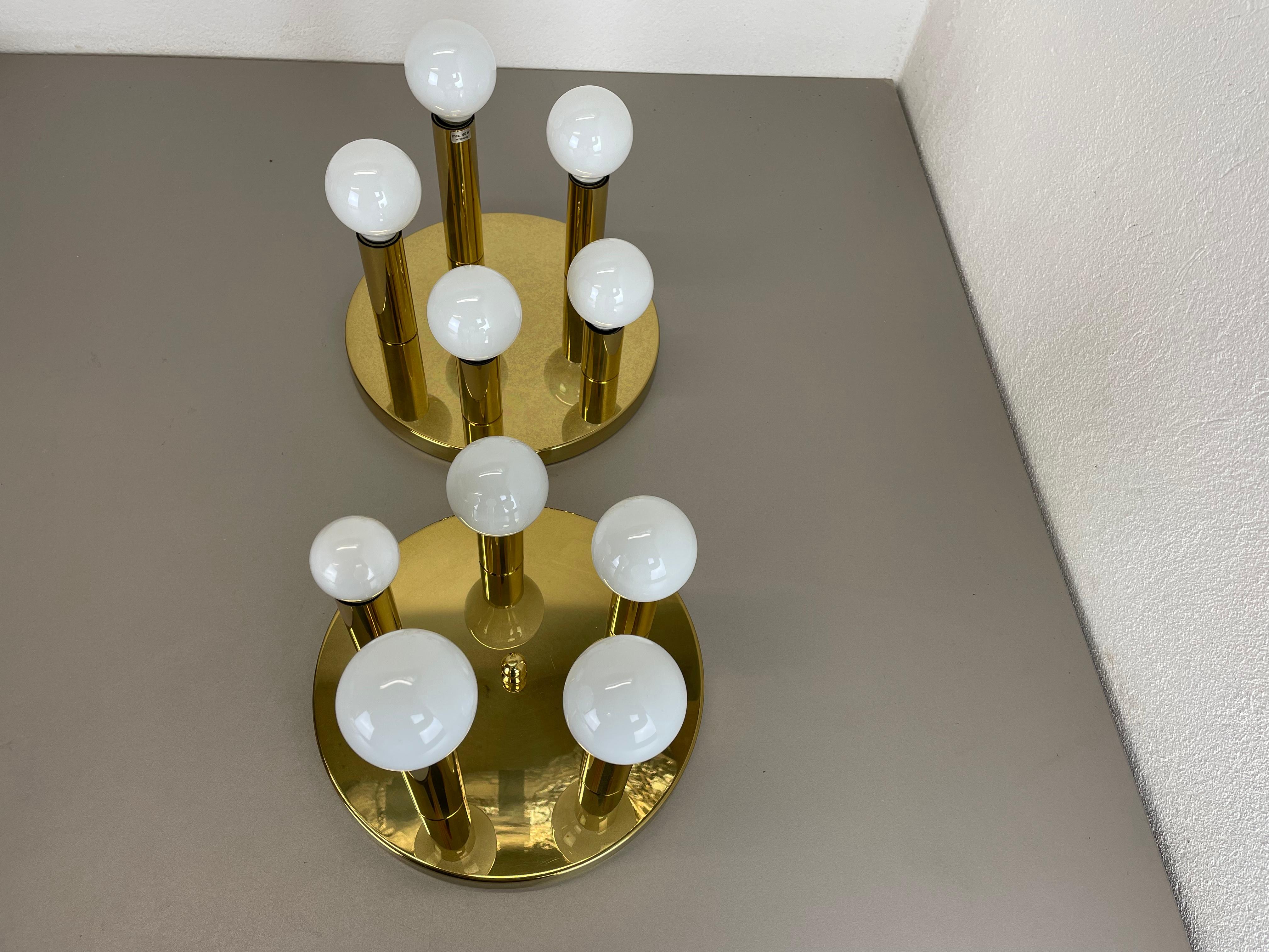 Article:

Ceiling light, wall light set of 2

Can be used as ceiling or wall light.


Producer:

Origin Germany in the manner of Stilnovo and Sciolari



Age:

1980s


Producer:

Sölken Leuchten, Germany



This modernist