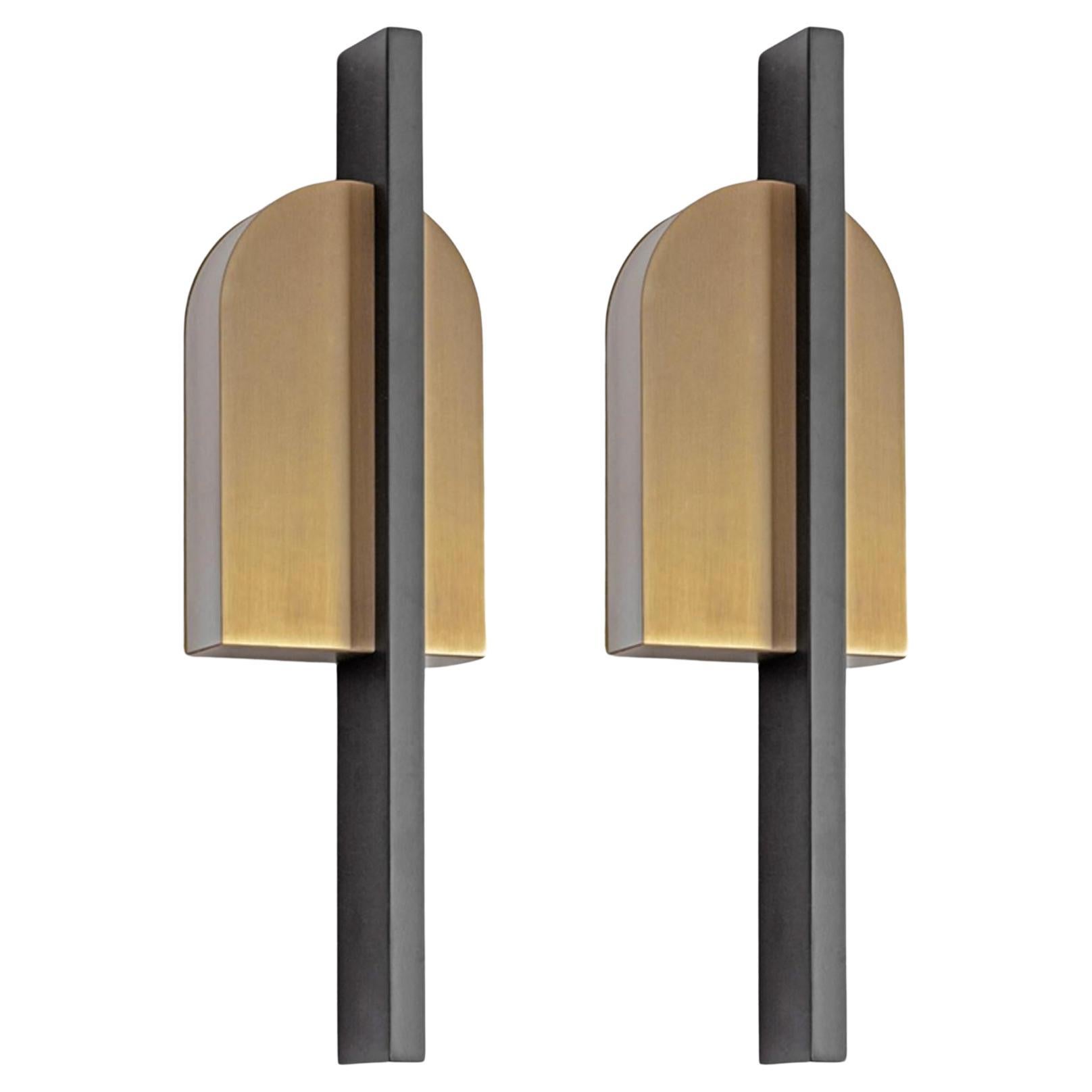 Set of 2 Brass Single Wall Lights by Square in Circle For Sale