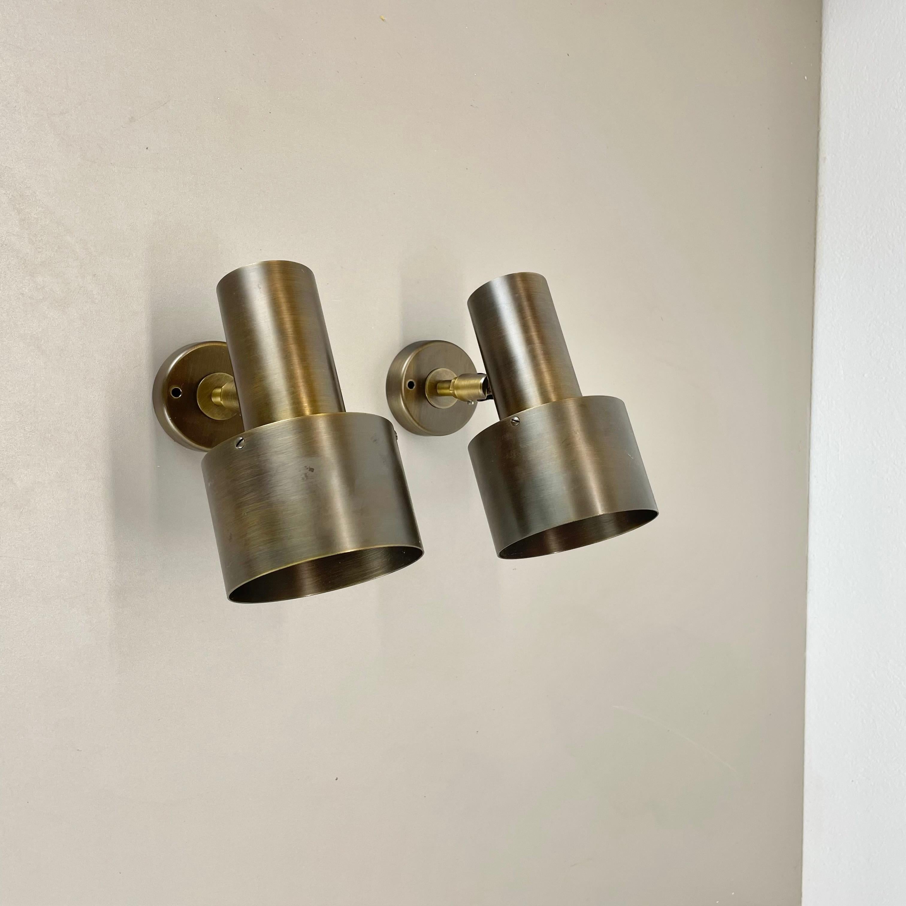 Mid-Century moderno set di 2 elementi Spot in ottone per soffitto e parete di OMI Lighting Germania, anni '70 in vendita
