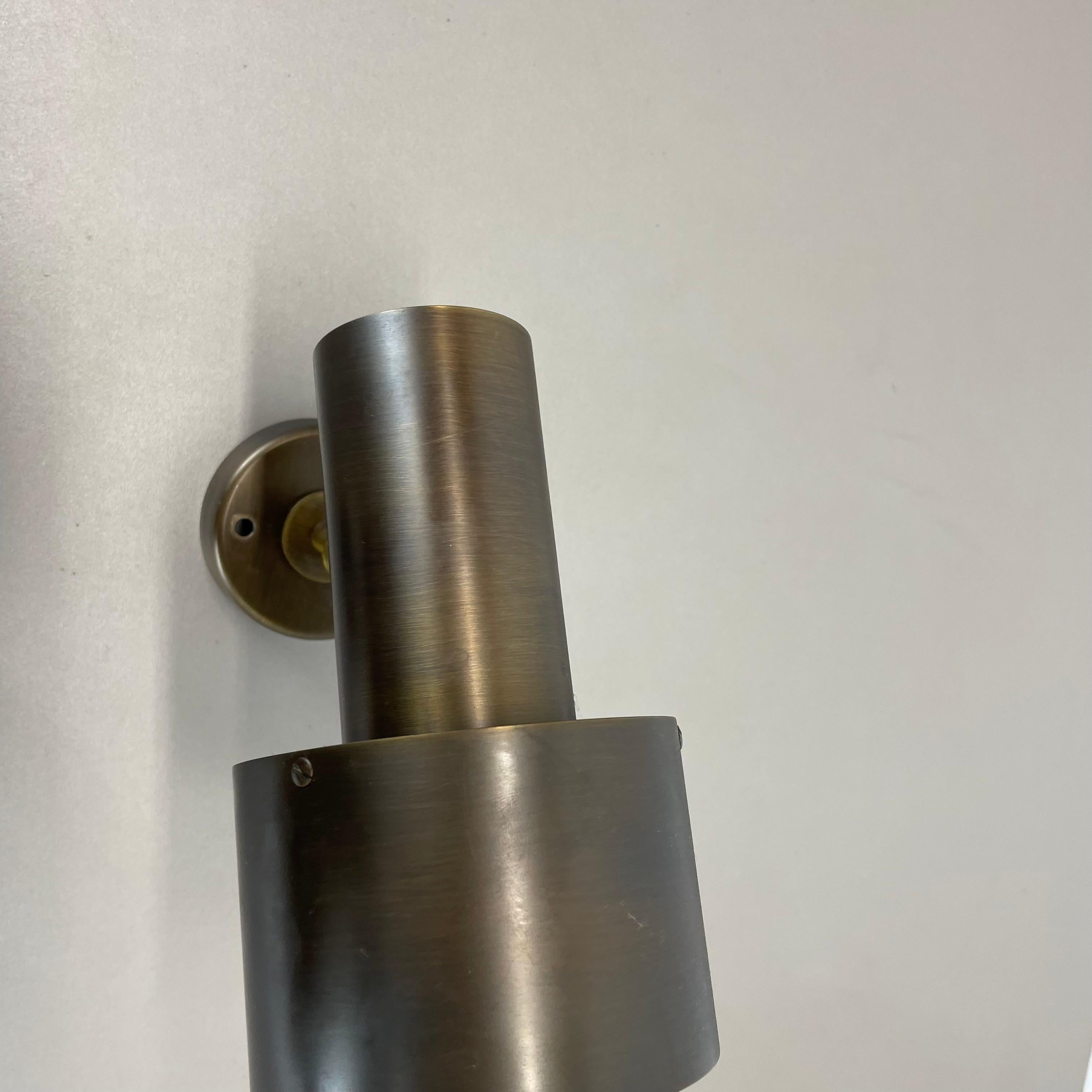 XX secolo set di 2 elementi Spot in ottone per soffitto e parete di OMI Lighting Germania, anni '70 in vendita
