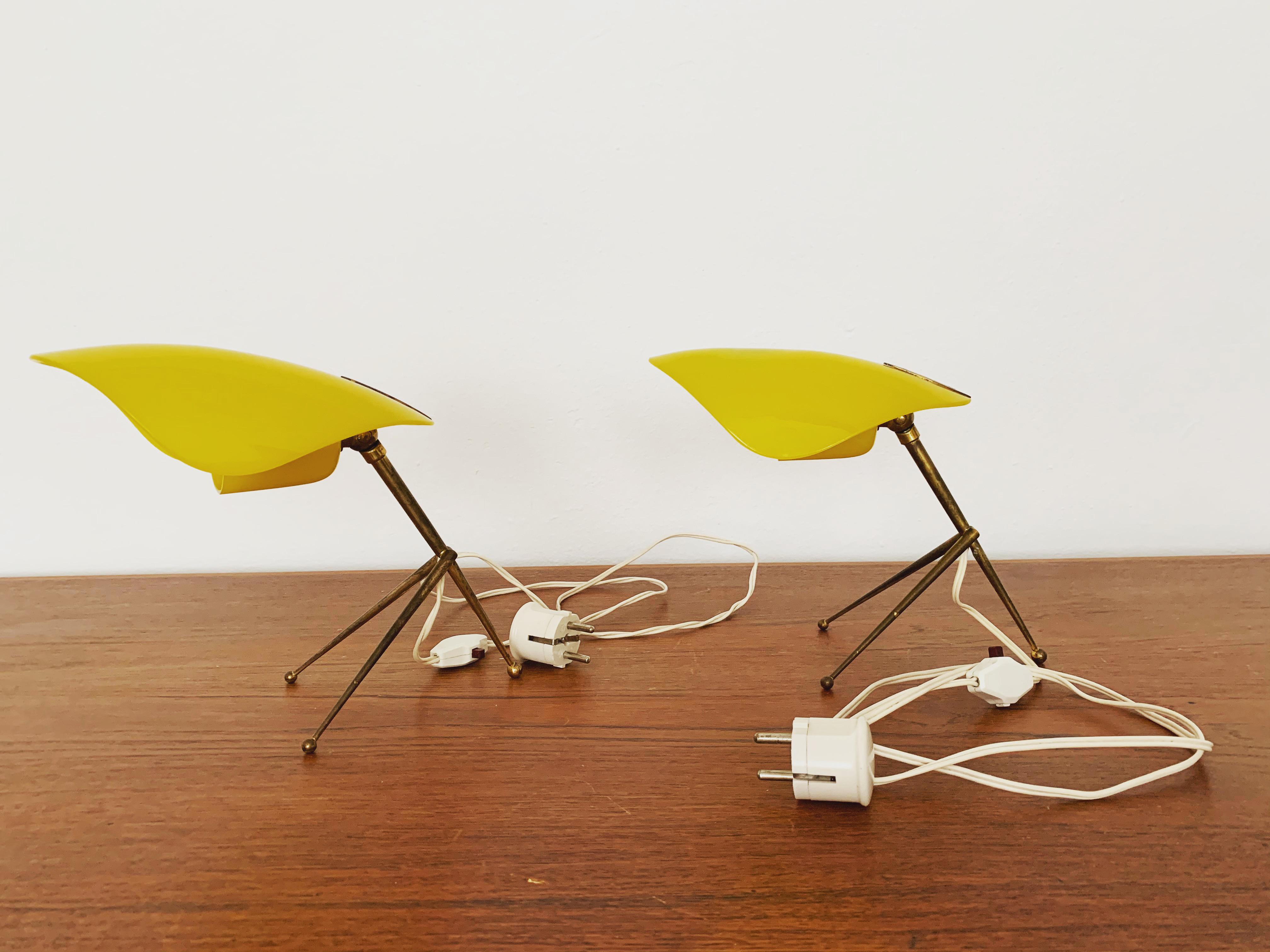 Lot de 2 lampes de table en laiton en vente 5