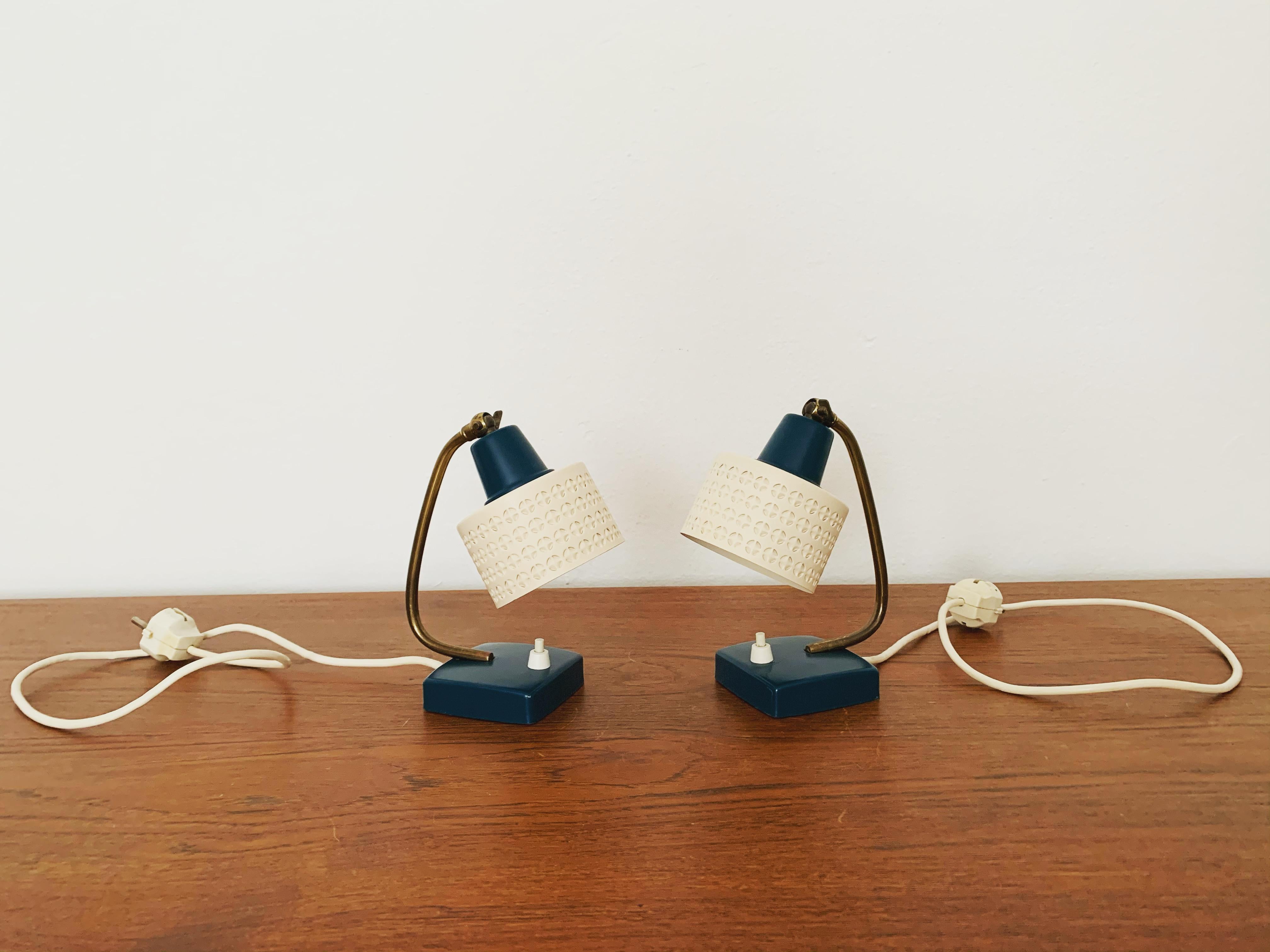Lot de 2 lampes de table en laiton en vente 6