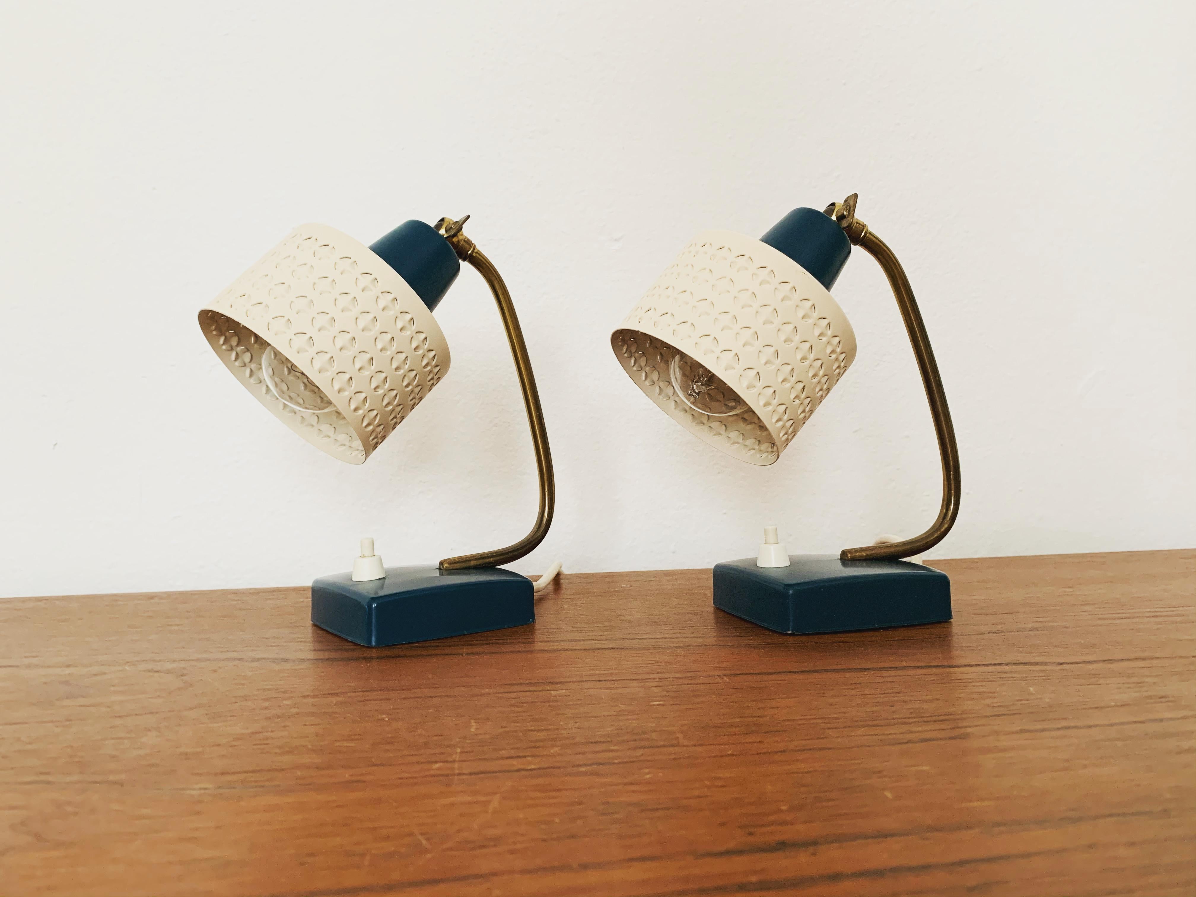 Mid-Century Modern Lot de 2 lampes de table en laiton en vente