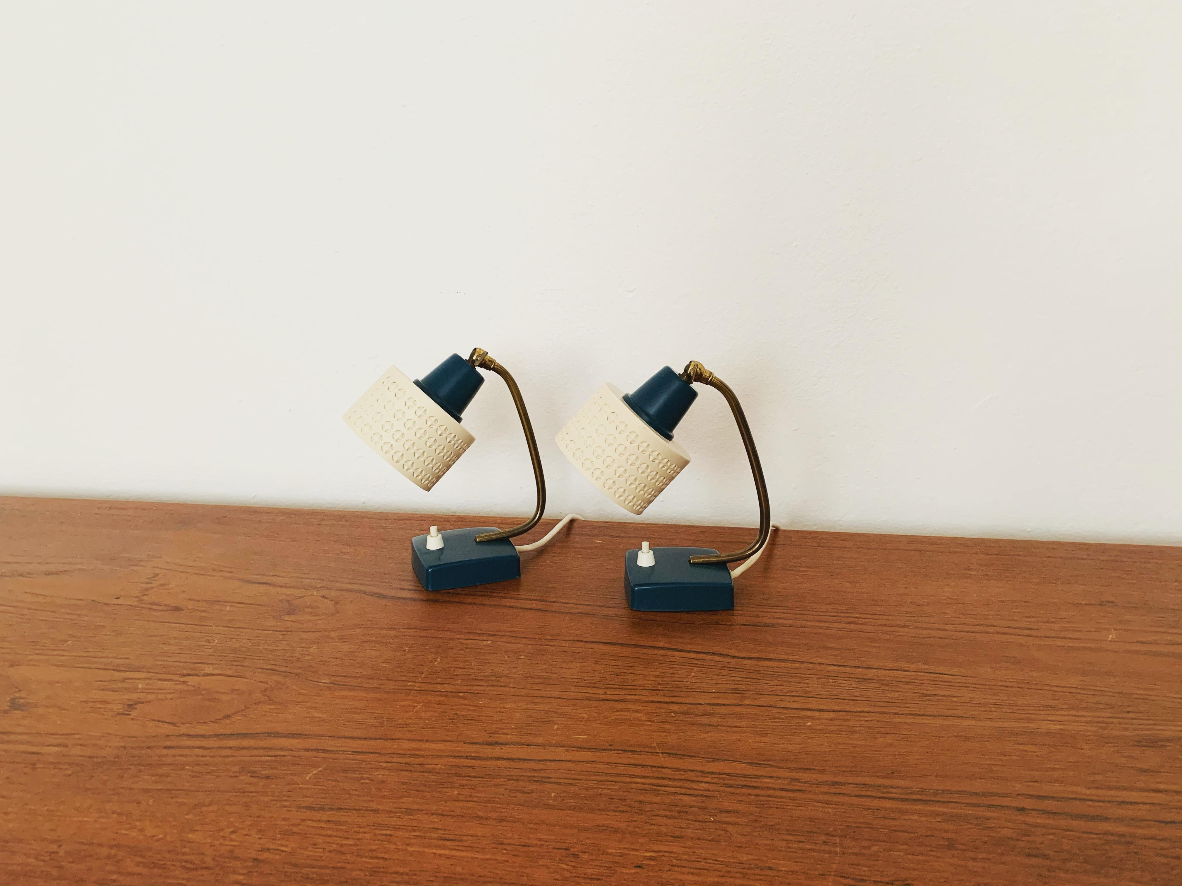 Allemand Lot de 2 lampes de table en laiton en vente