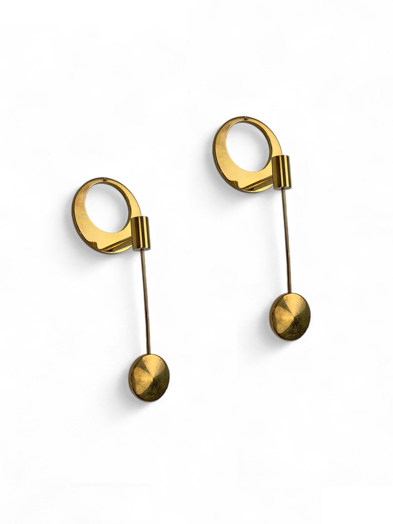Swedish Set of 2 Brass Wall Mounted candleholders by Arthur Pe Pettersson Kolbäck Sweden For Sale