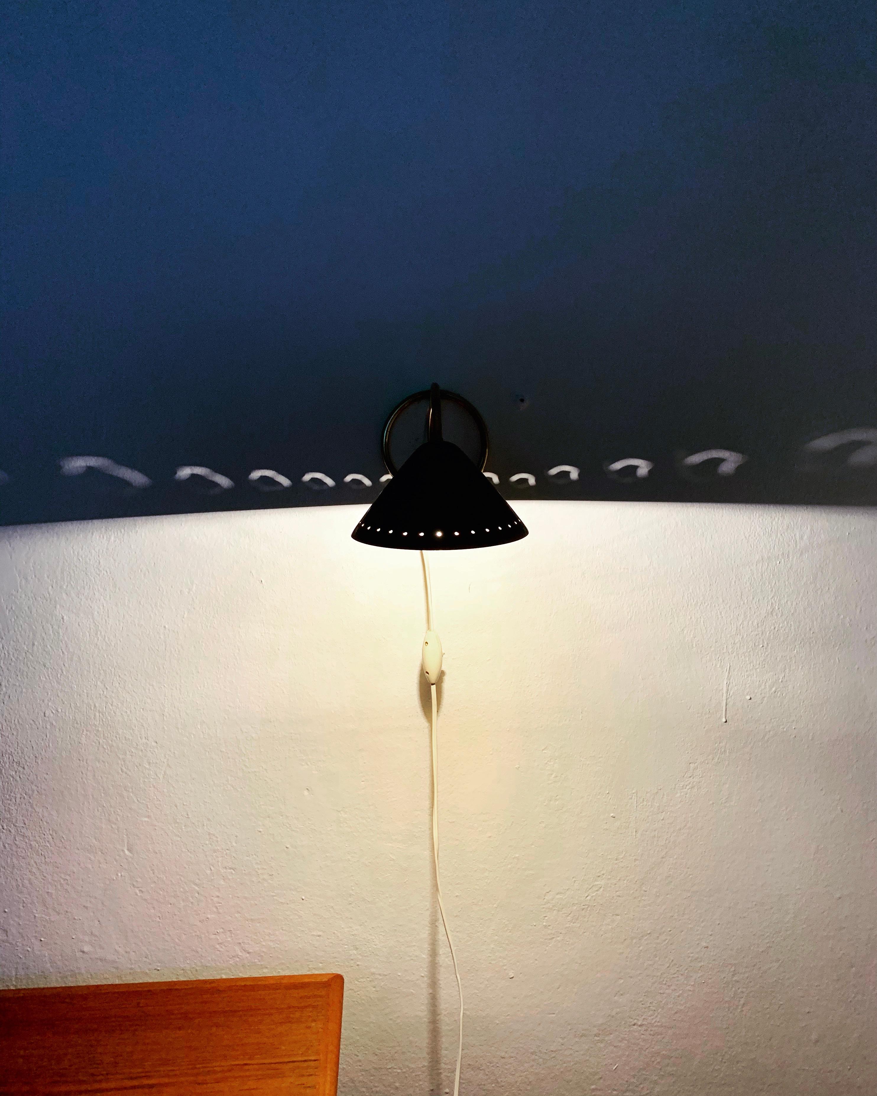 Set of 2 Brass Wall or Table Lamps For Sale 6