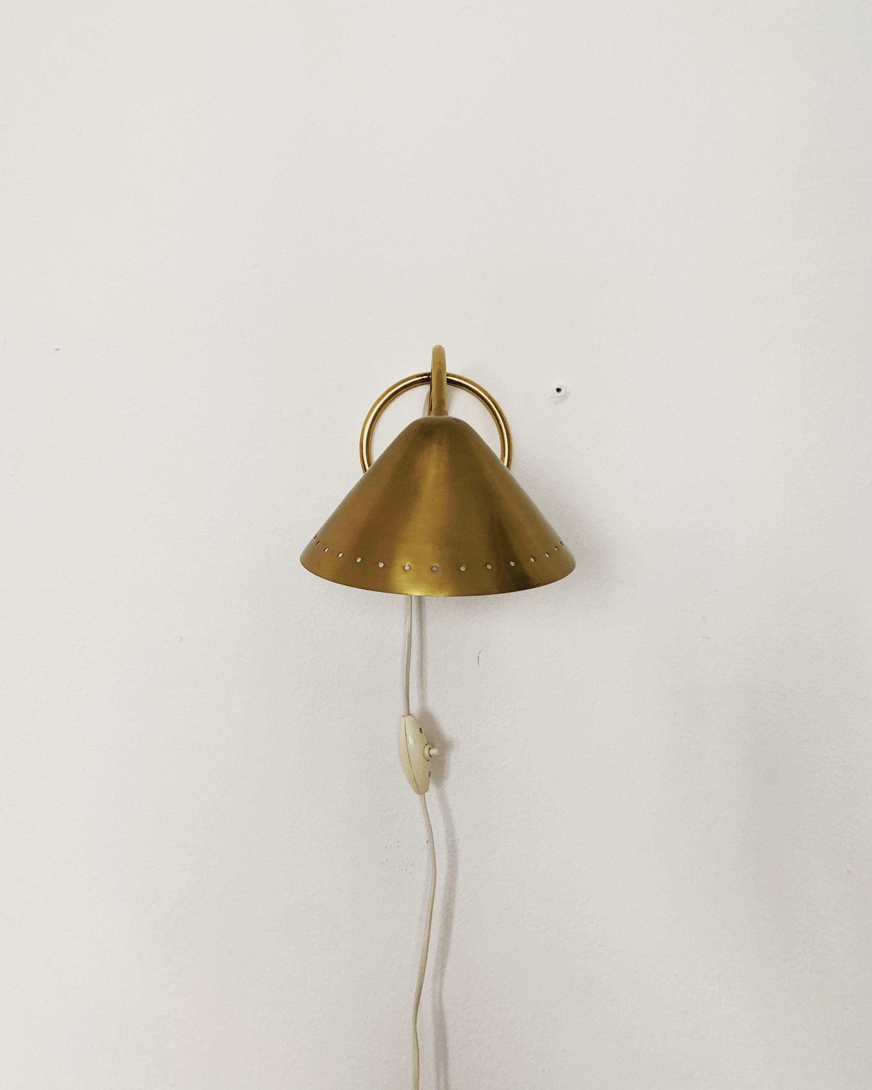 Set of 2 Brass Wall or Table Lamps For Sale 2