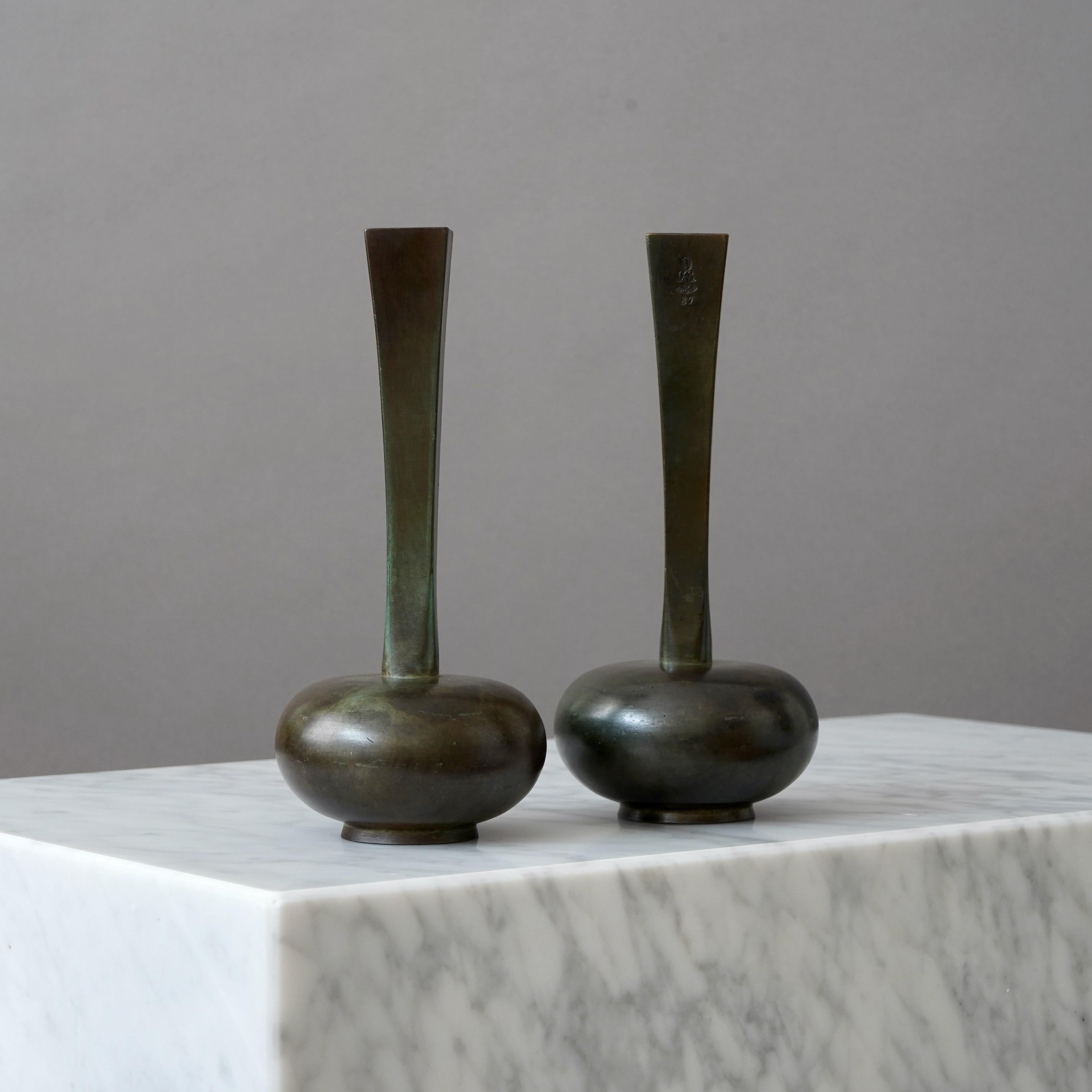 Cast Set of 2 Bronze Art Deco Vases by GAB Guldsmedsaktiebolaget, Sweden, 1930s For Sale