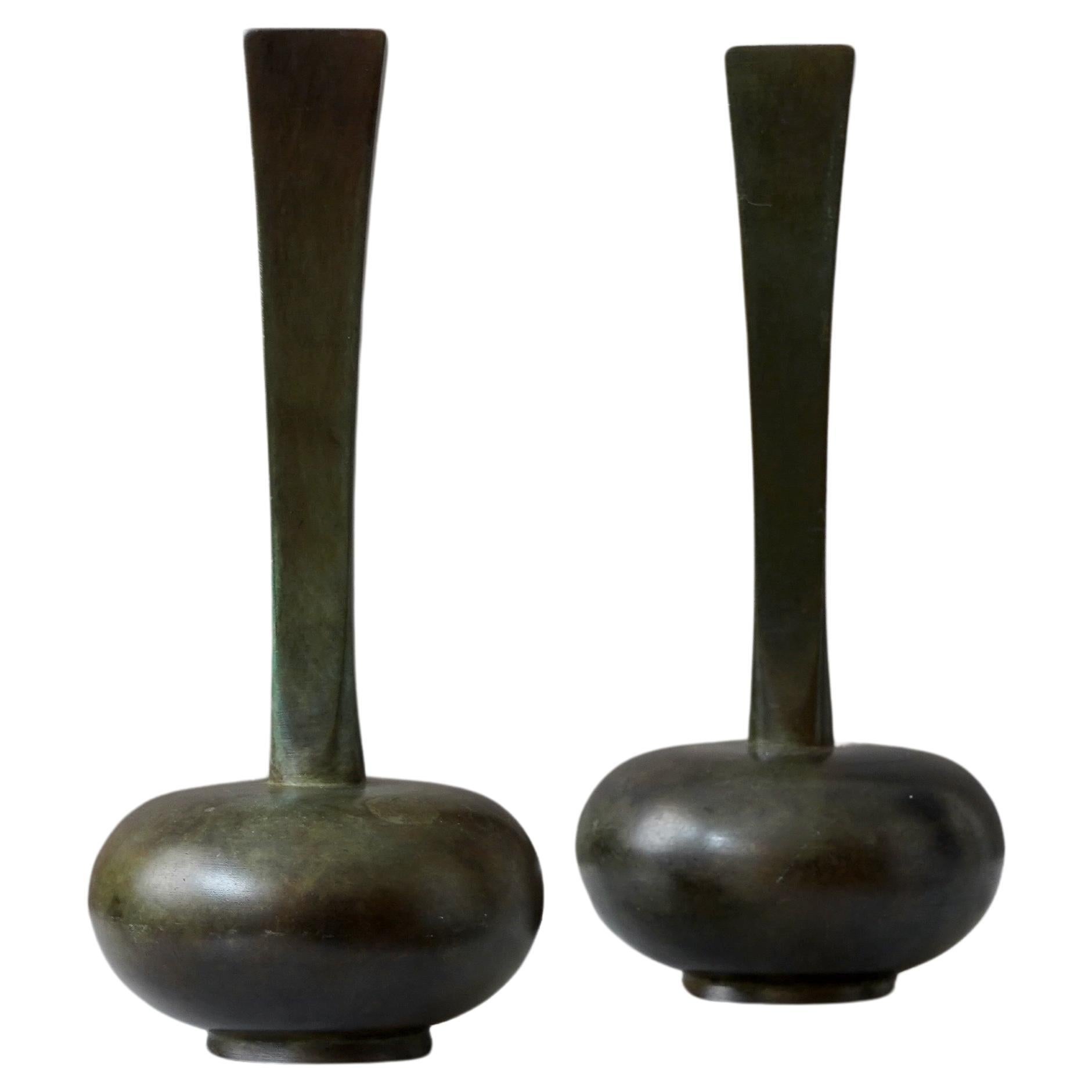 Set of 2 Bronze Art Deco Vases by GAB Guldsmedsaktiebolaget, Sweden, 1930s For Sale