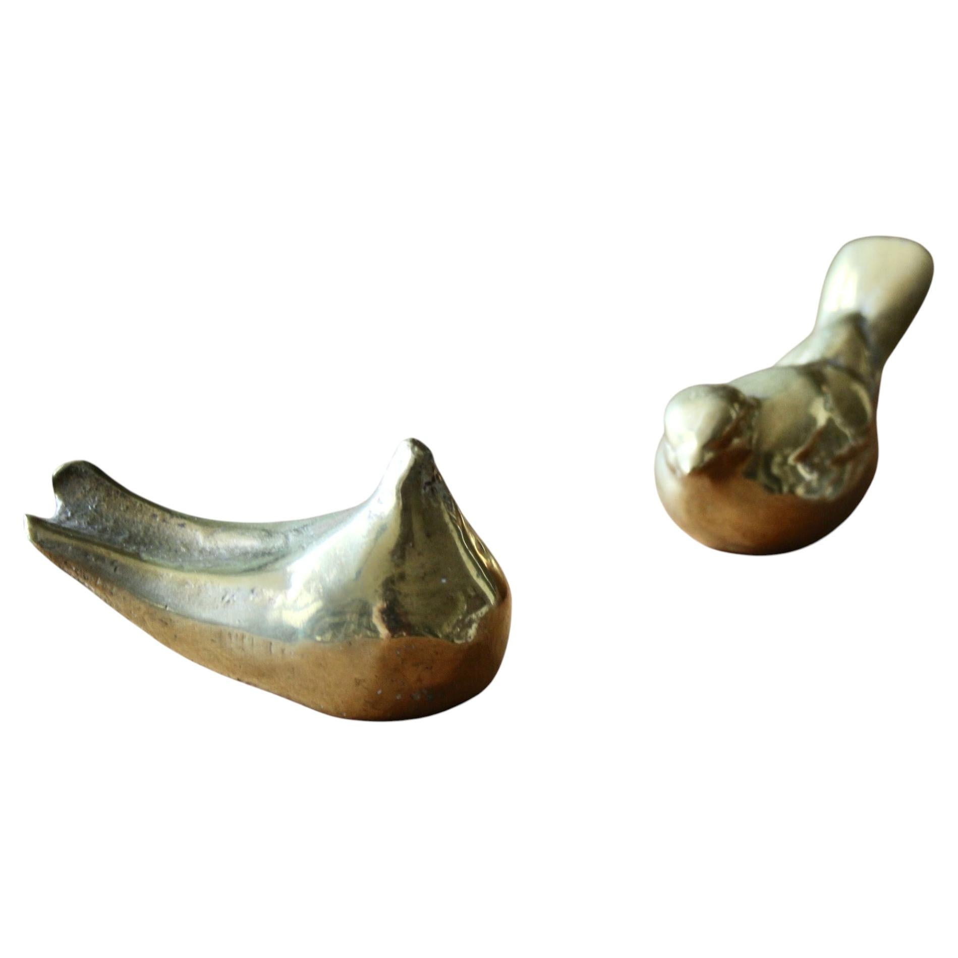Conjunto de 2 esculturas de pájaros de bronce