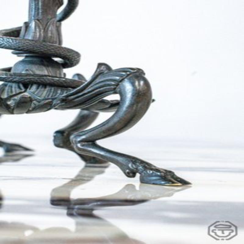 XIXe siècle Ensemble de 2 bougeoirs en bronze par Victor Paillard en vente
