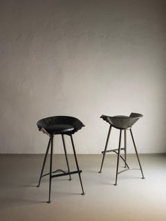 Set of 2 Brutalist Cast Metal Bar Stools Italy, 1980s