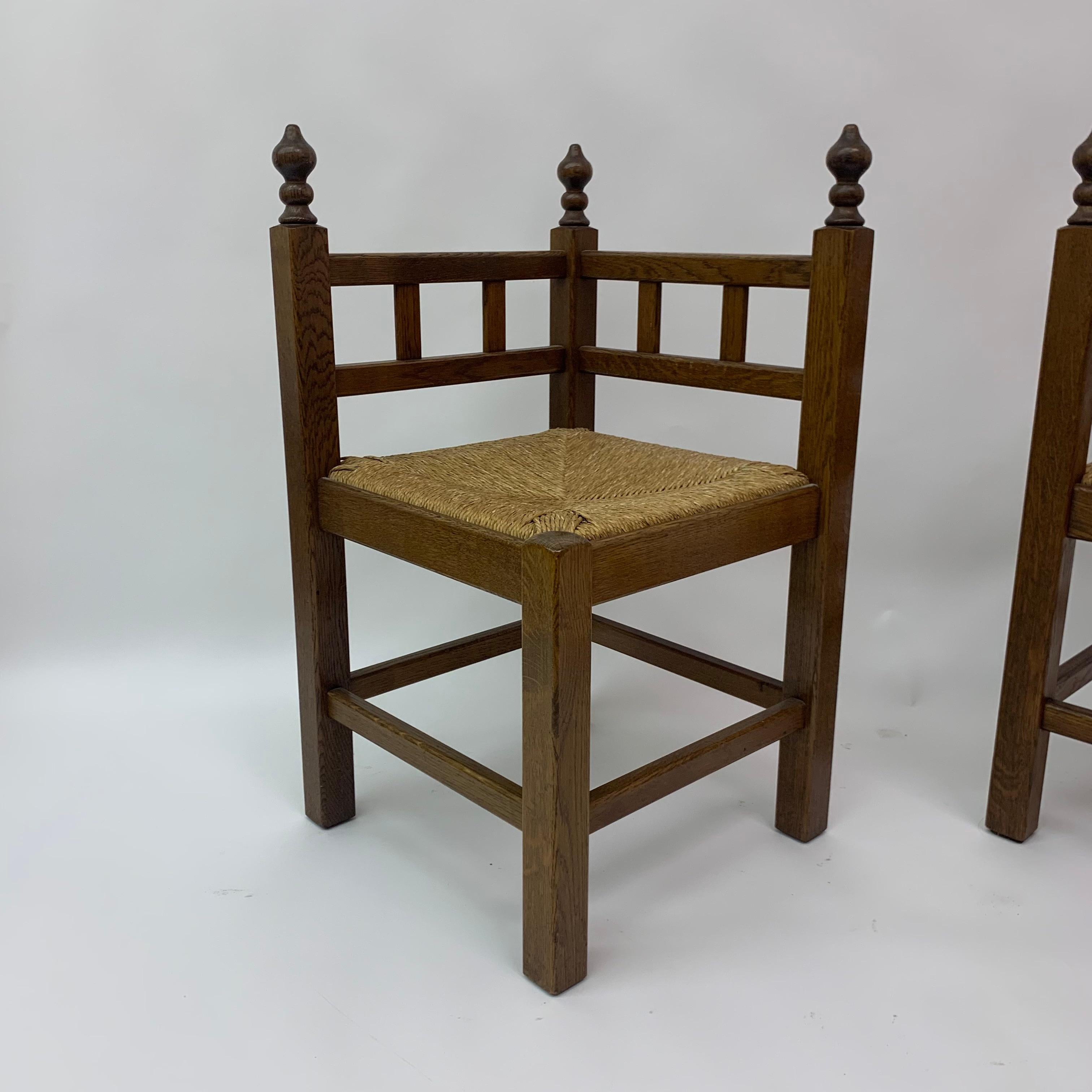 Set of 2 brutalist oak & wicker corner chairs, 1970’s 7