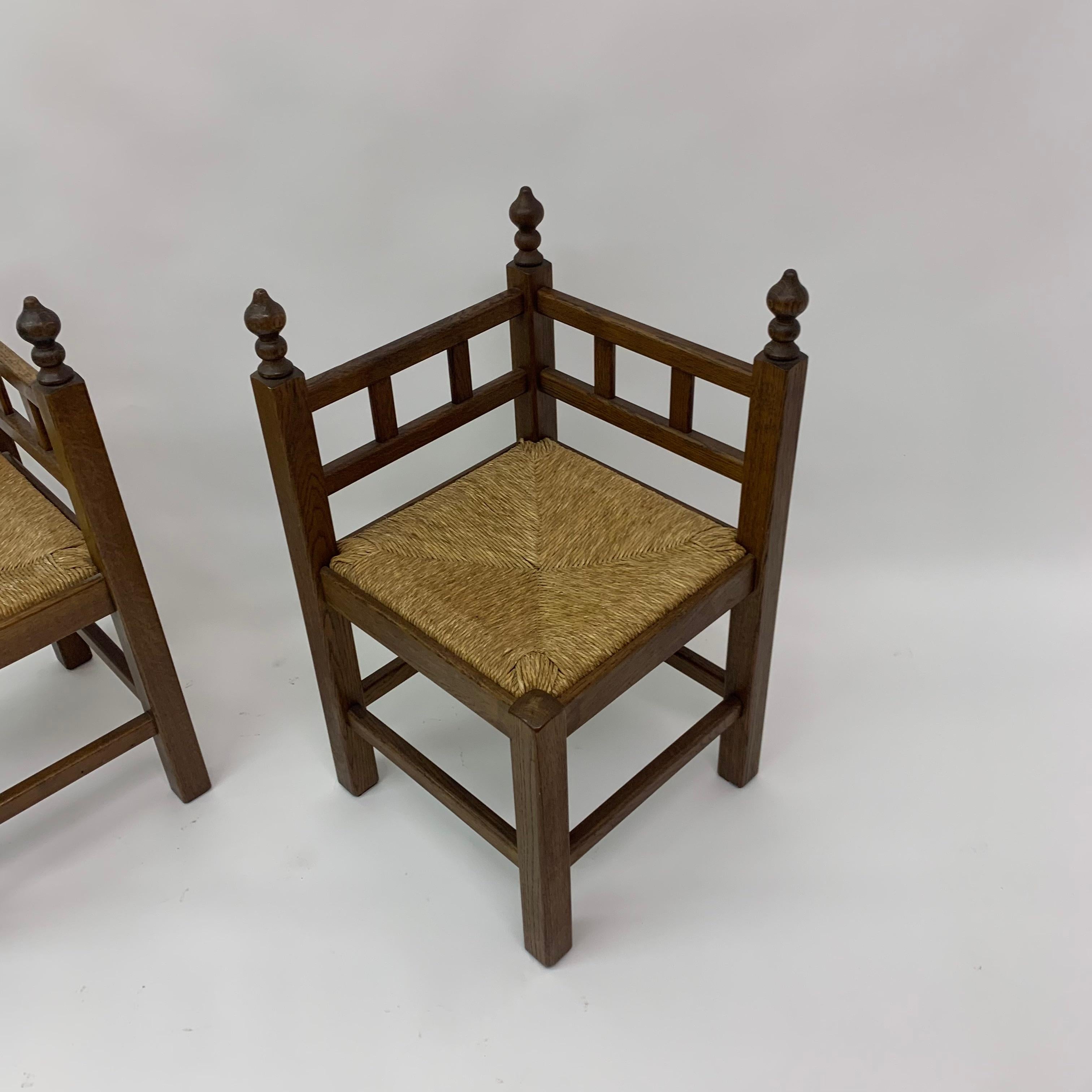 Set of 2 brutalist oak & wicker corner chairs, 1970’s 9