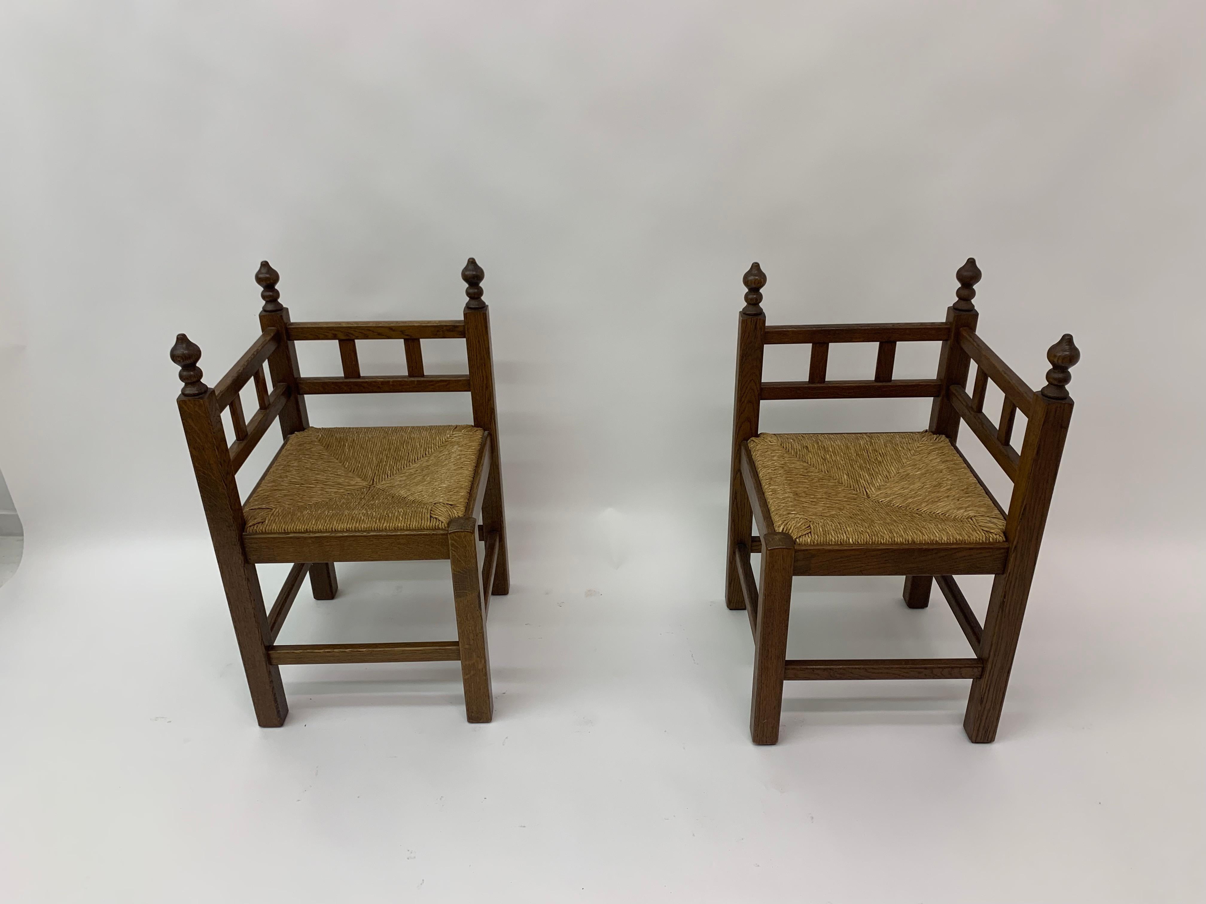 Set of 2 brutalist oak & wicker corner chairs, 1970’s 10