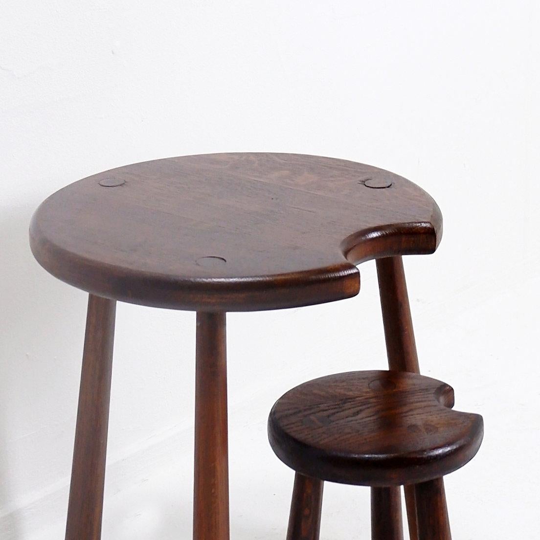 Set of 2 brutalist tripod tables For Sale 3