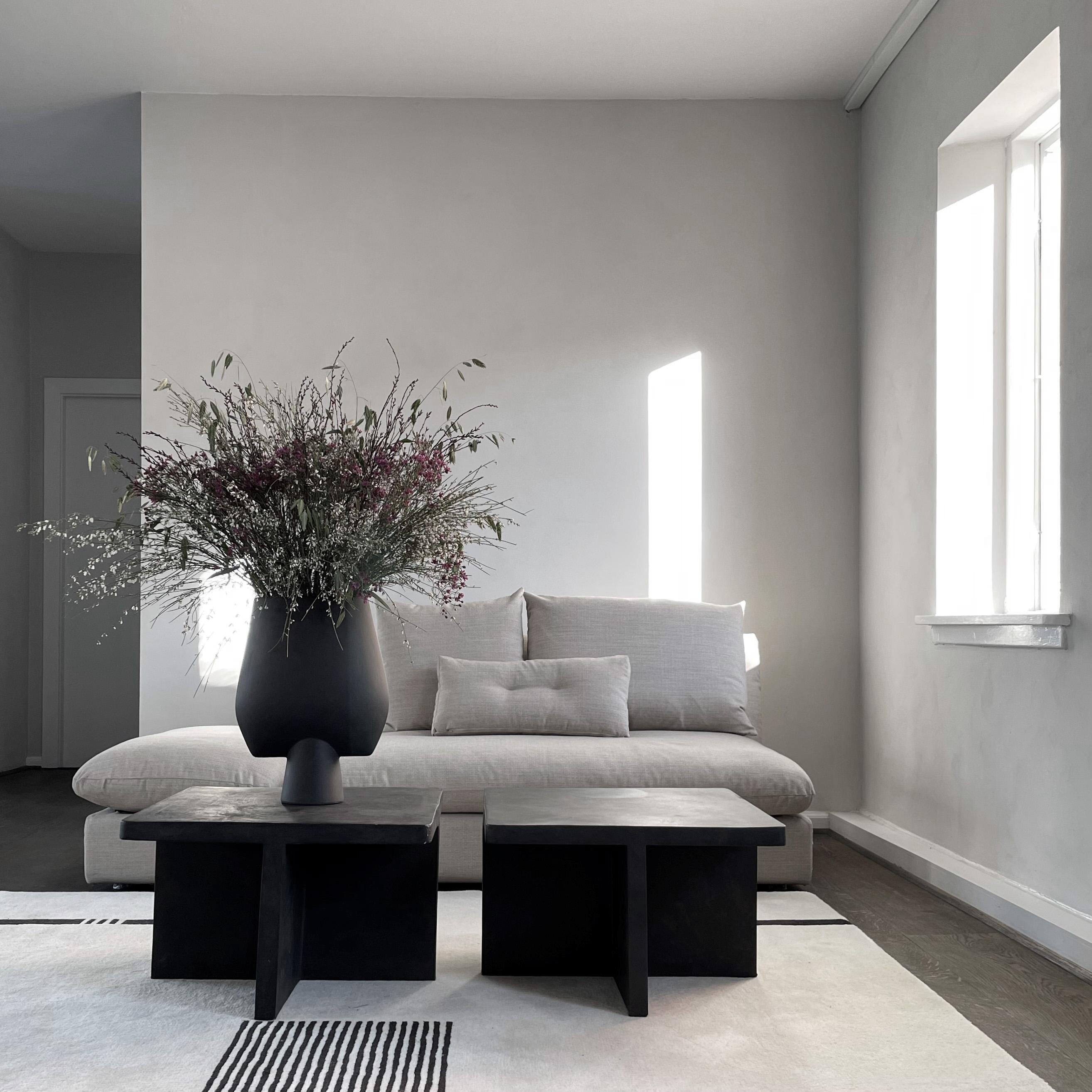 Contemporary Set of 2 Brutus Coffee Tables by 101 Copenhagen For Sale