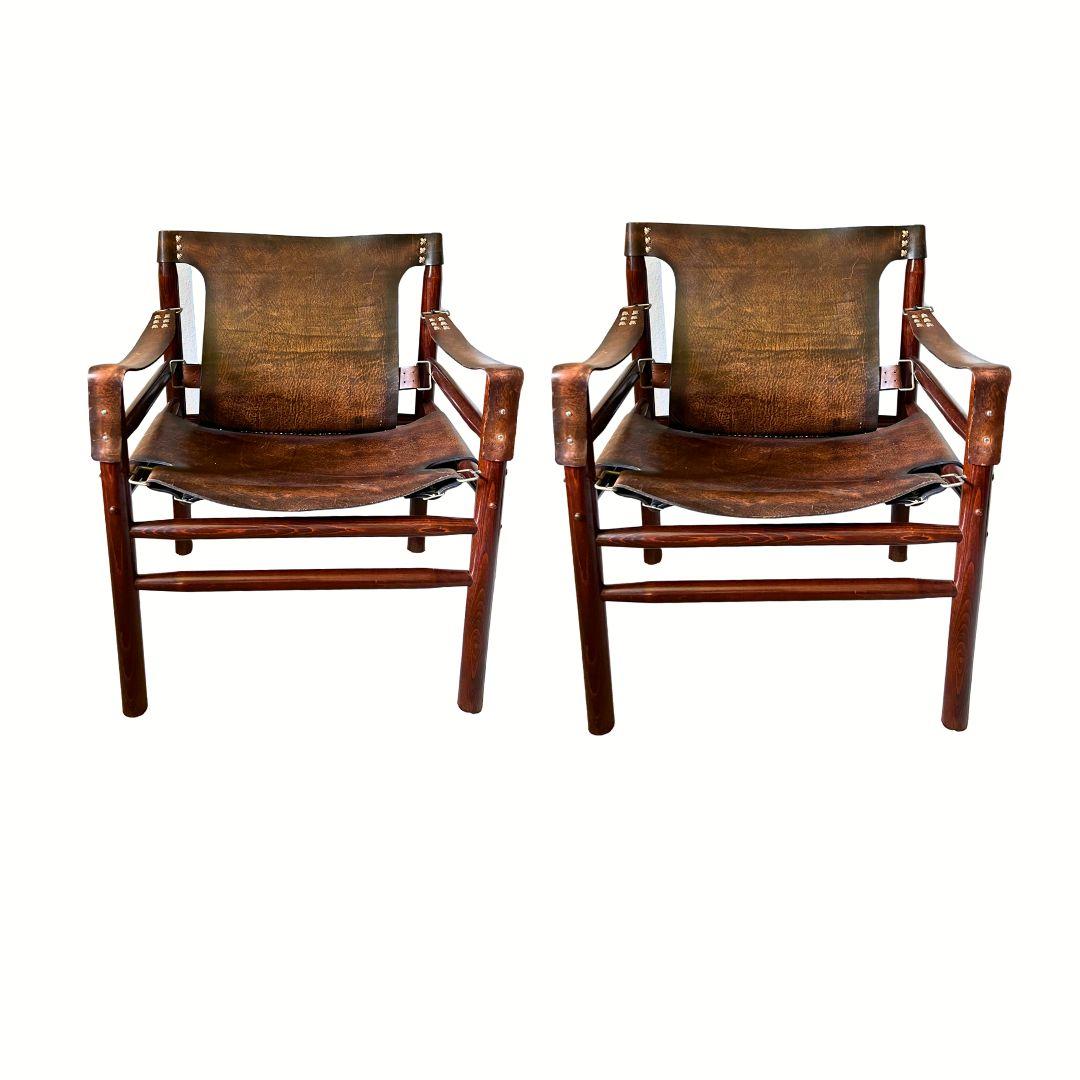 Européen Set of 2 Buffalo Leather Safari Armchairs in the Style of Arne Norell, 1970s en vente