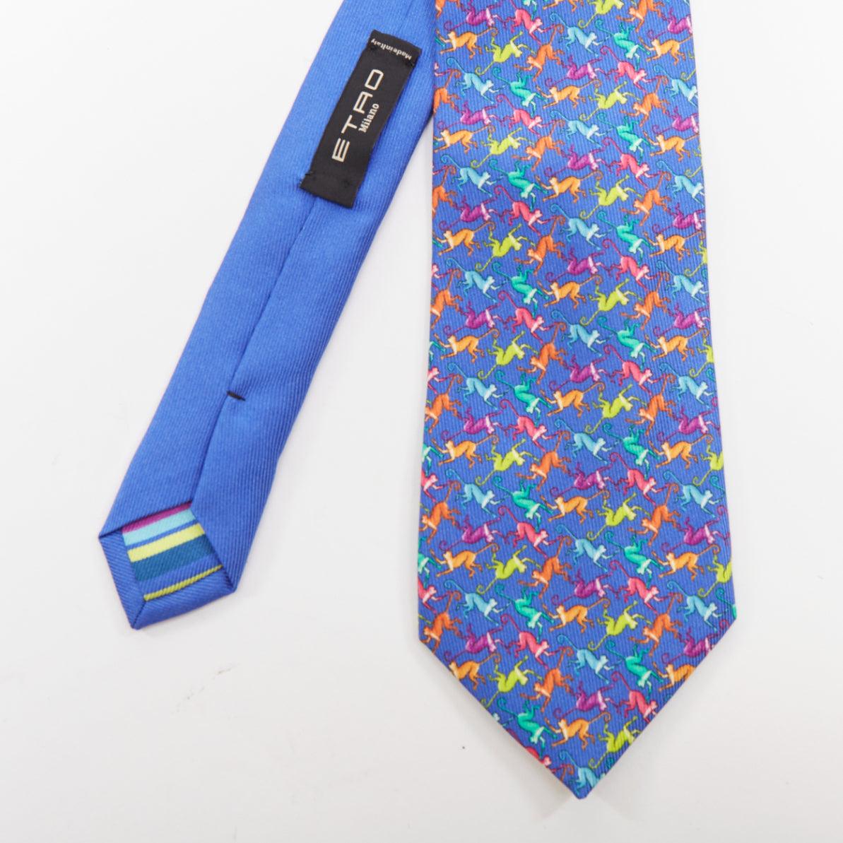 Lot de 2 cravates en soie imprimée BVLGARI jaune floral ETRO bleu singe Pour hommes en vente
