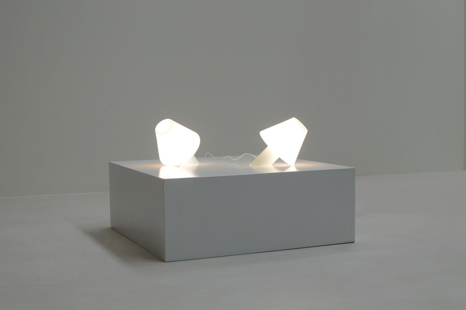 Dutch Set of 2 “Bye Bye” table lamps by Menno Dieperink, 1990s The Netherlands. For Sale
