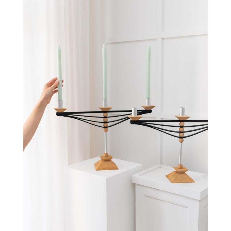 2er-Set Kerzenständer aus Holz und Aluminium Italien, 1970er Jahre im Angebot 1