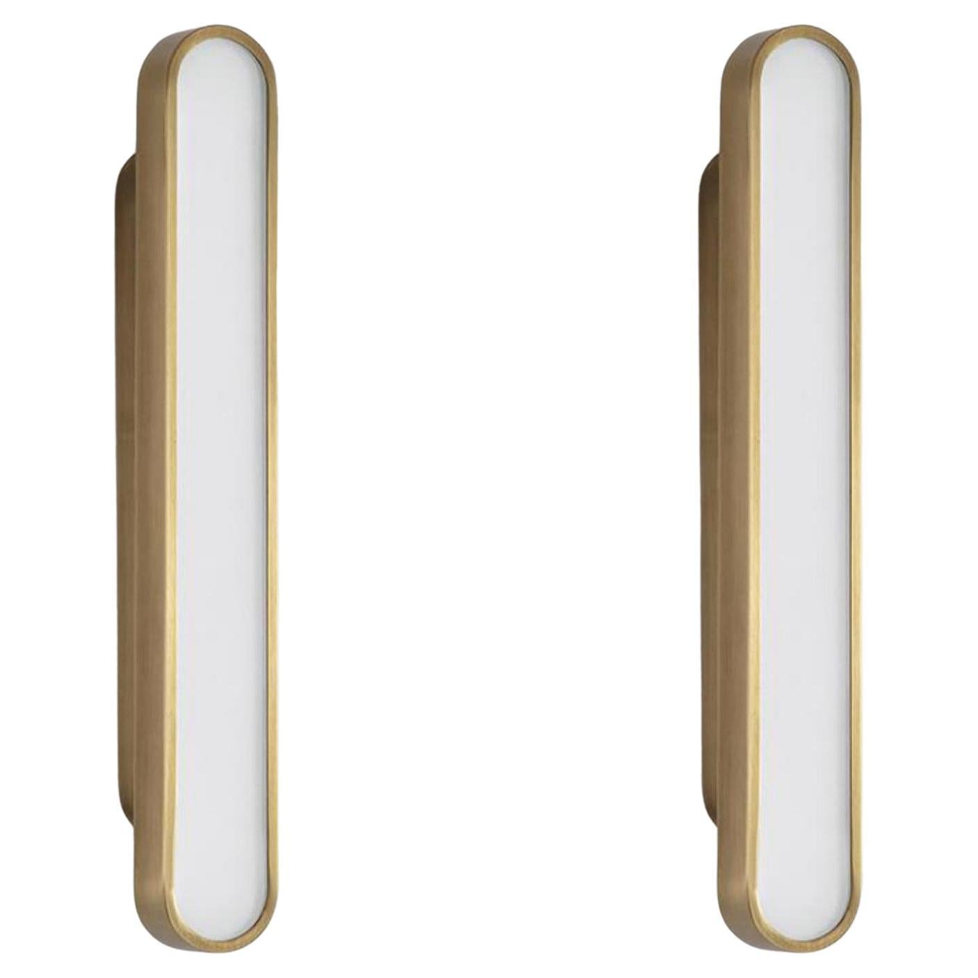 Set of 2 Capsule Golden Wall Lights by Square in Circle For Sale