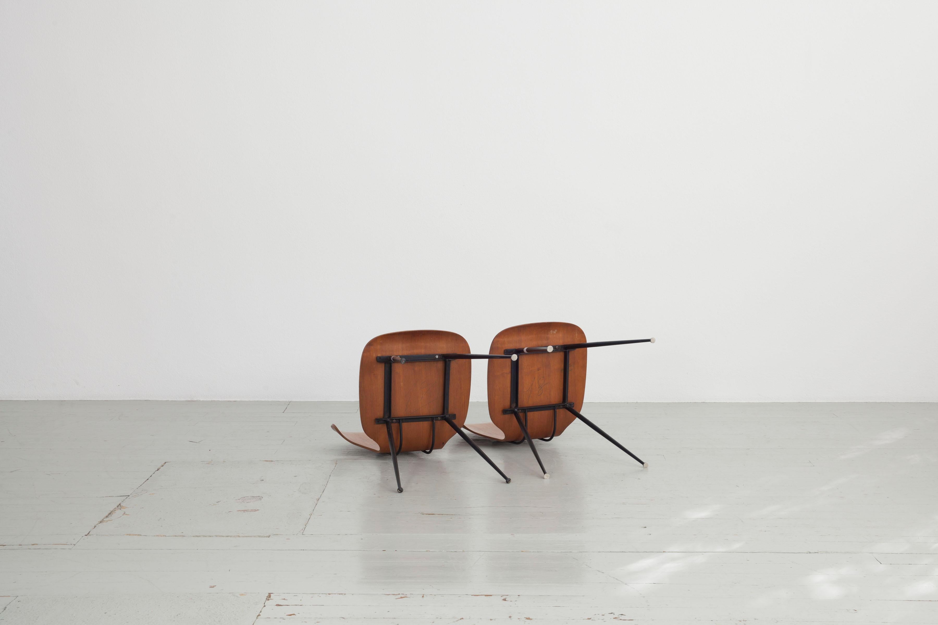 Metal Set of 2 , Carlo Ratti Bentwood Chairs, Italy, 1950s by Industria Legni Curvati  For Sale