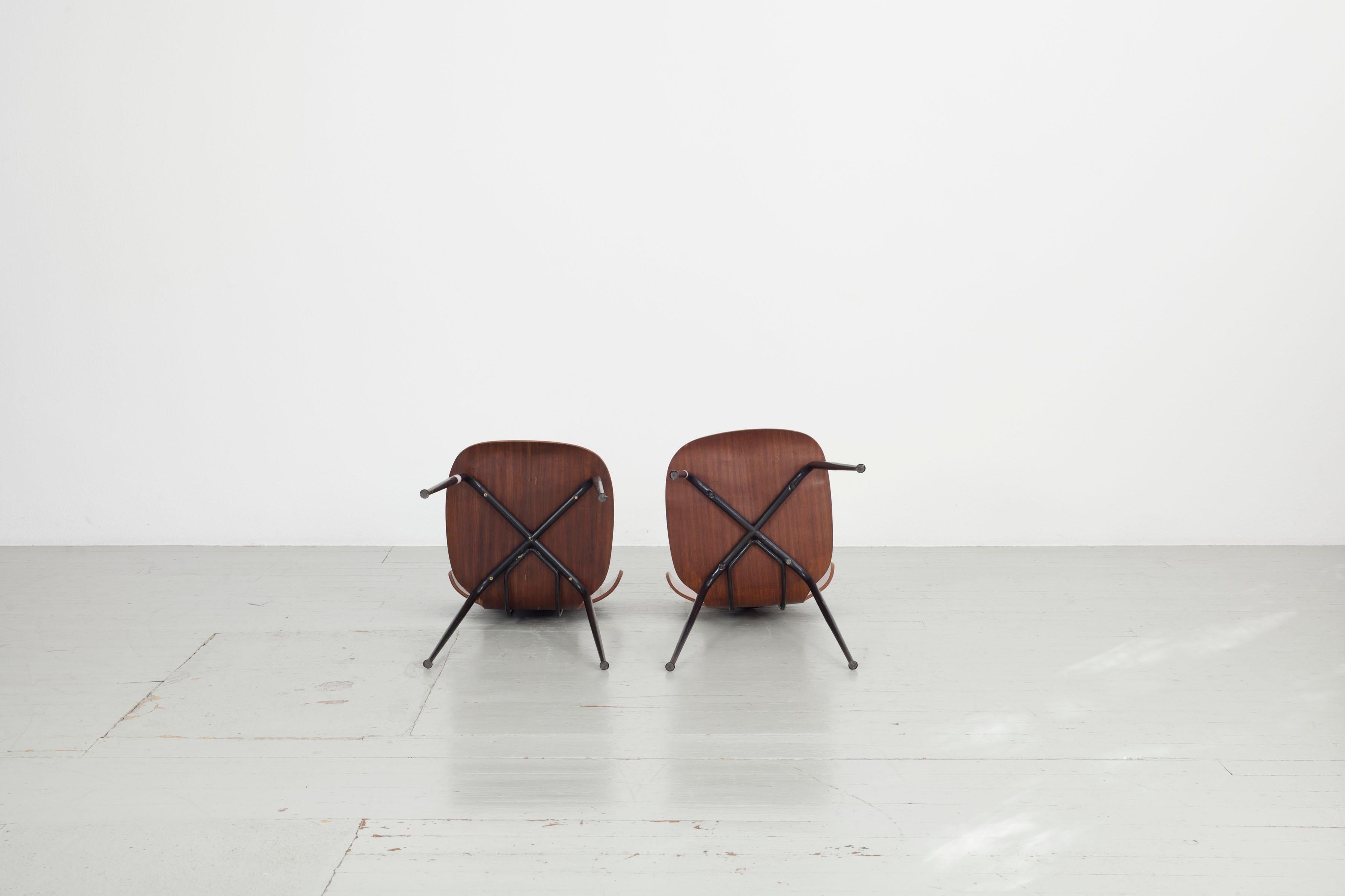 Metal Set of  2 , Carlo Ratti Bentwood Chairs, Italy, 1950s. Industria Legni Curvati.  For Sale