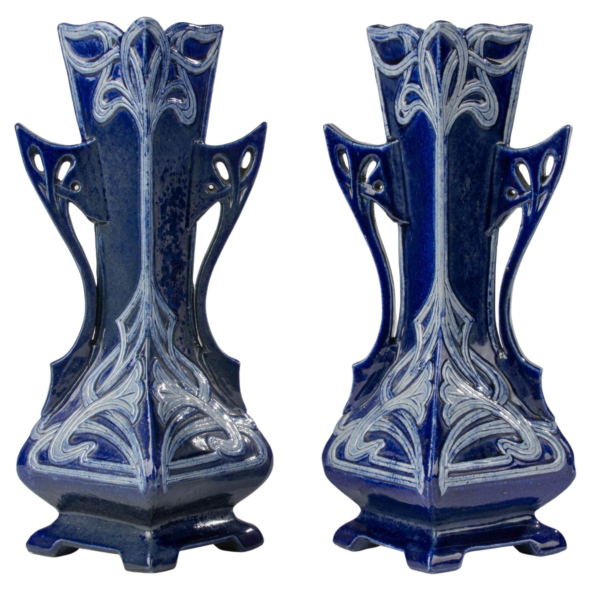 Set von 2 Keramikvasen – Jugendstil