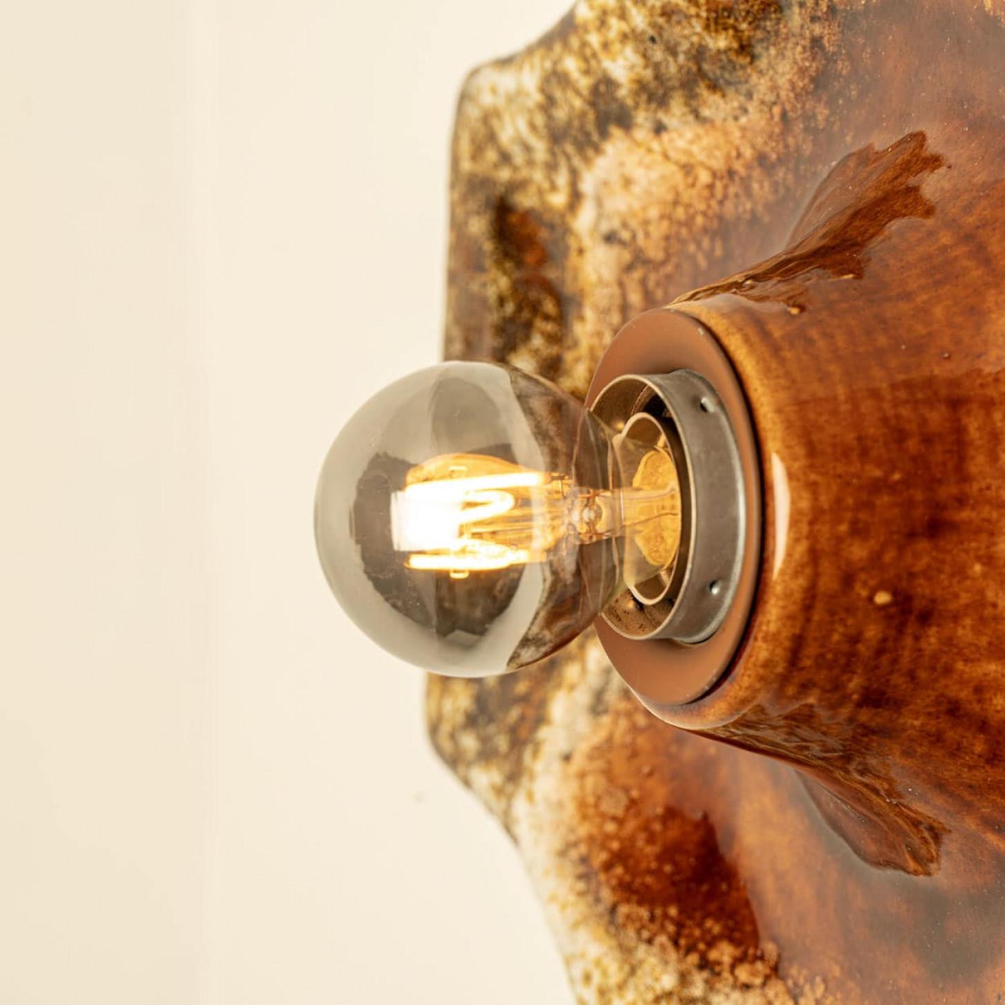 Allemand Ensemble de 2 appliques en céramique Fat Lava Style, 1970 en vente