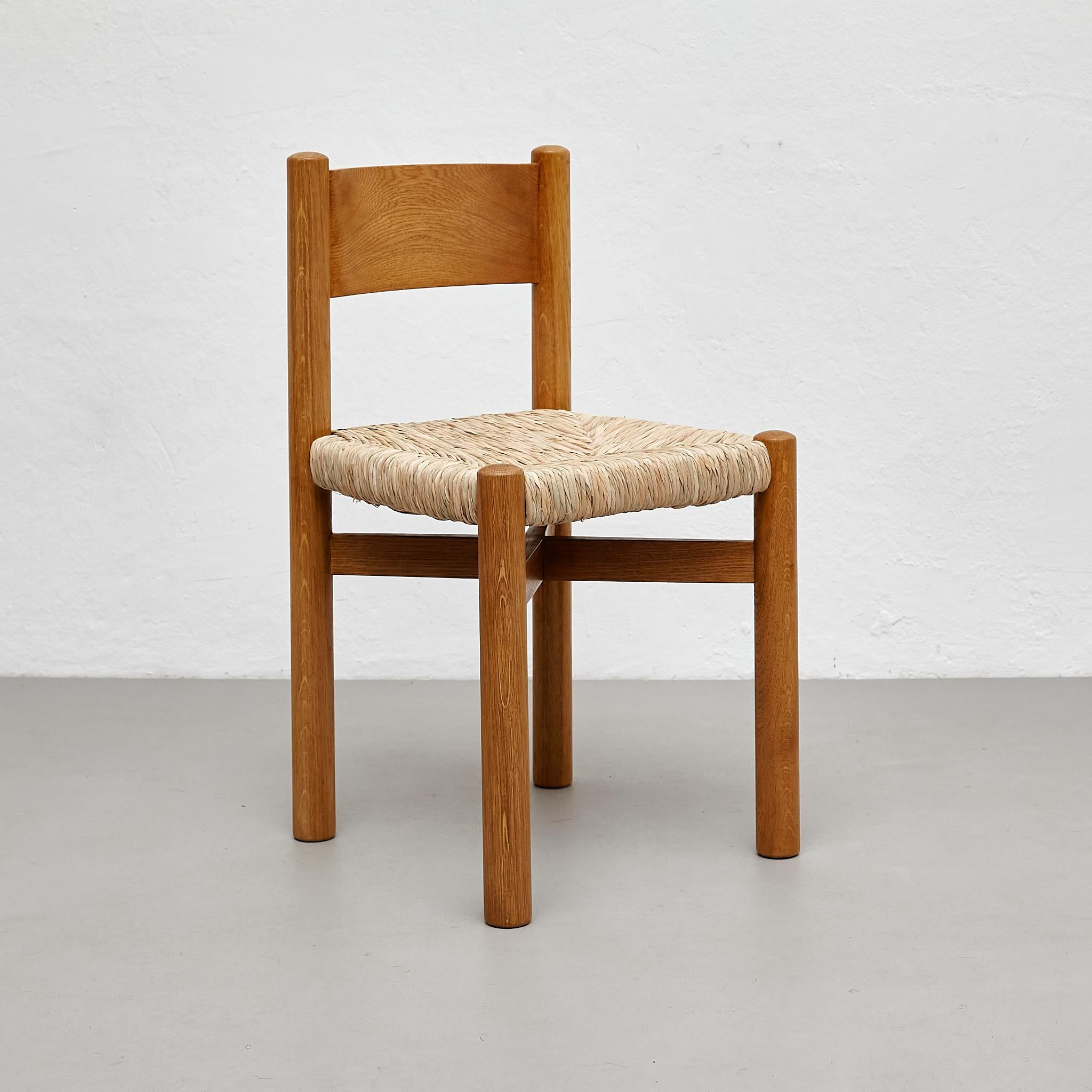Set of 2 Chairs After Charlotte Perriand 3