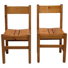 Set of 2 Chairs by Charlotte Perriand for Les Arcs