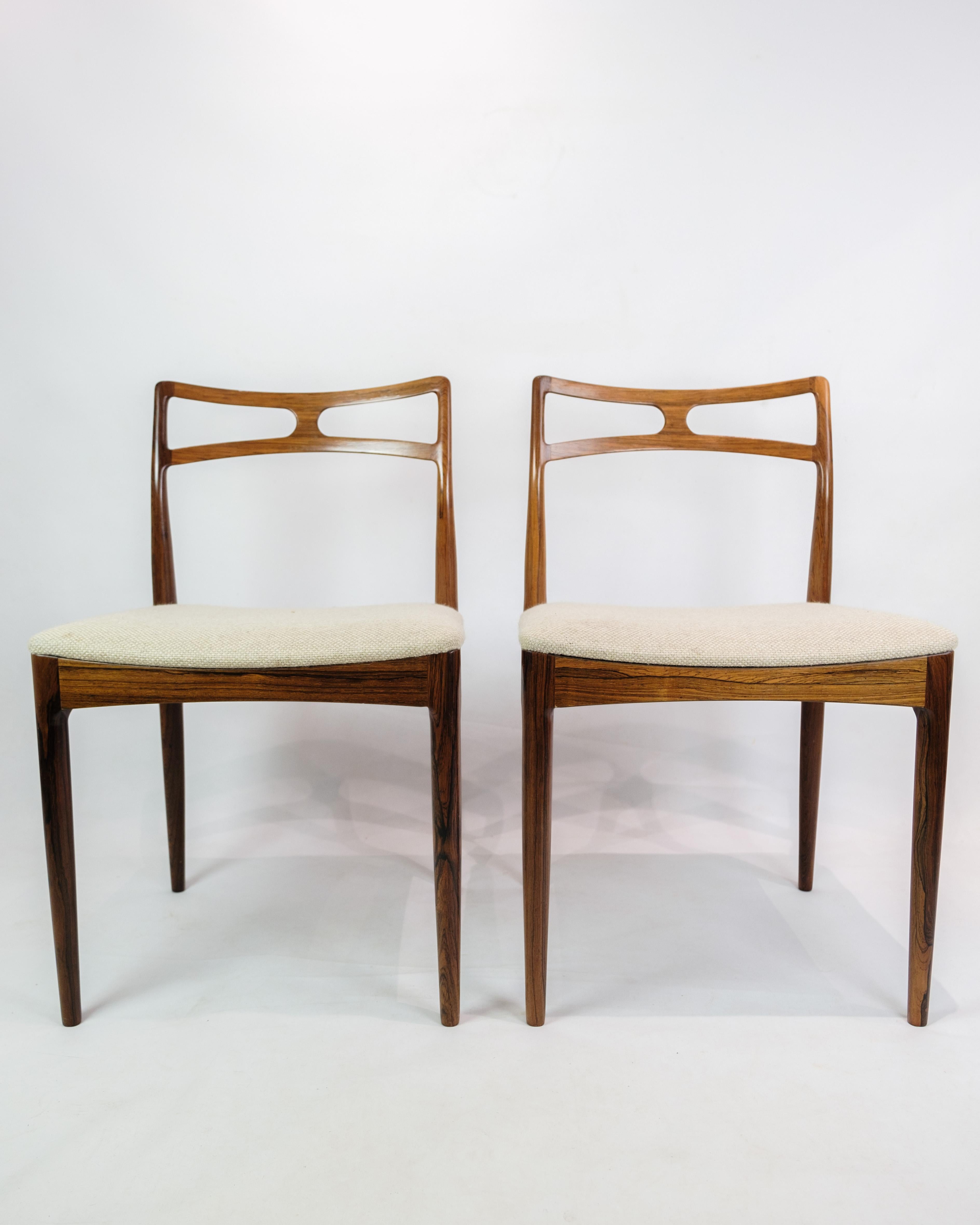 Set of 2 chairs In Rosewood, Model 94 Designed By Johannes Andersen From 1960s 4