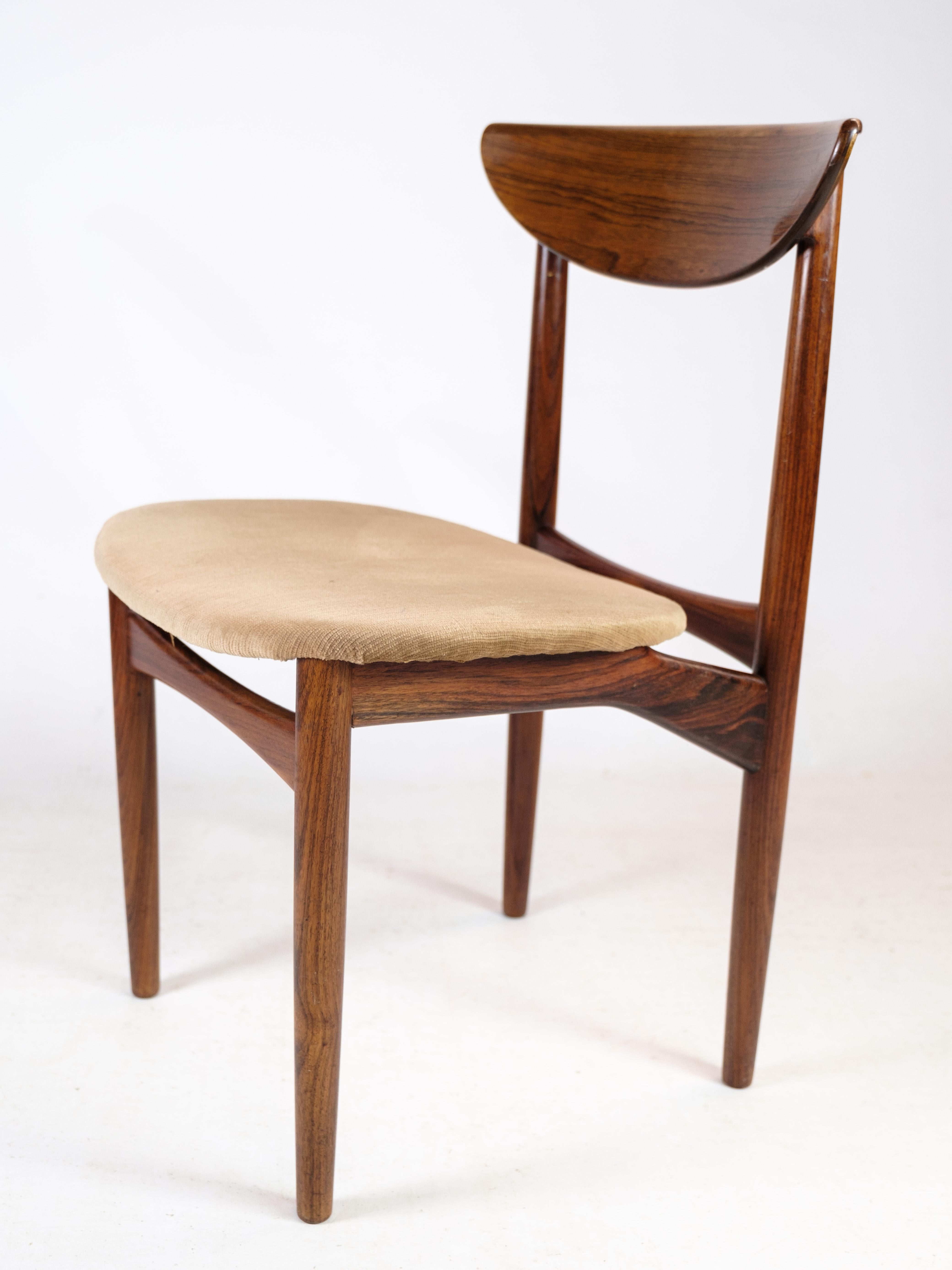 Ensemble de 2 chaises fabriquées en bois de rose par Peter Hvidt des années 1960 en vente 2