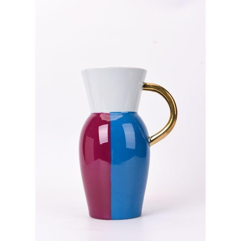 Set di 2 vasi blu e ciliegia di WL Ceramics
Designer: Norman Trapman
Materiali: Porcellana
Dimensioni: H. 26 x Ø18 cm

Disponibile anche in diverse forme e colori.

Noi di WL Ceramics produciamo porcellana con passione. Siamo un'azienda a