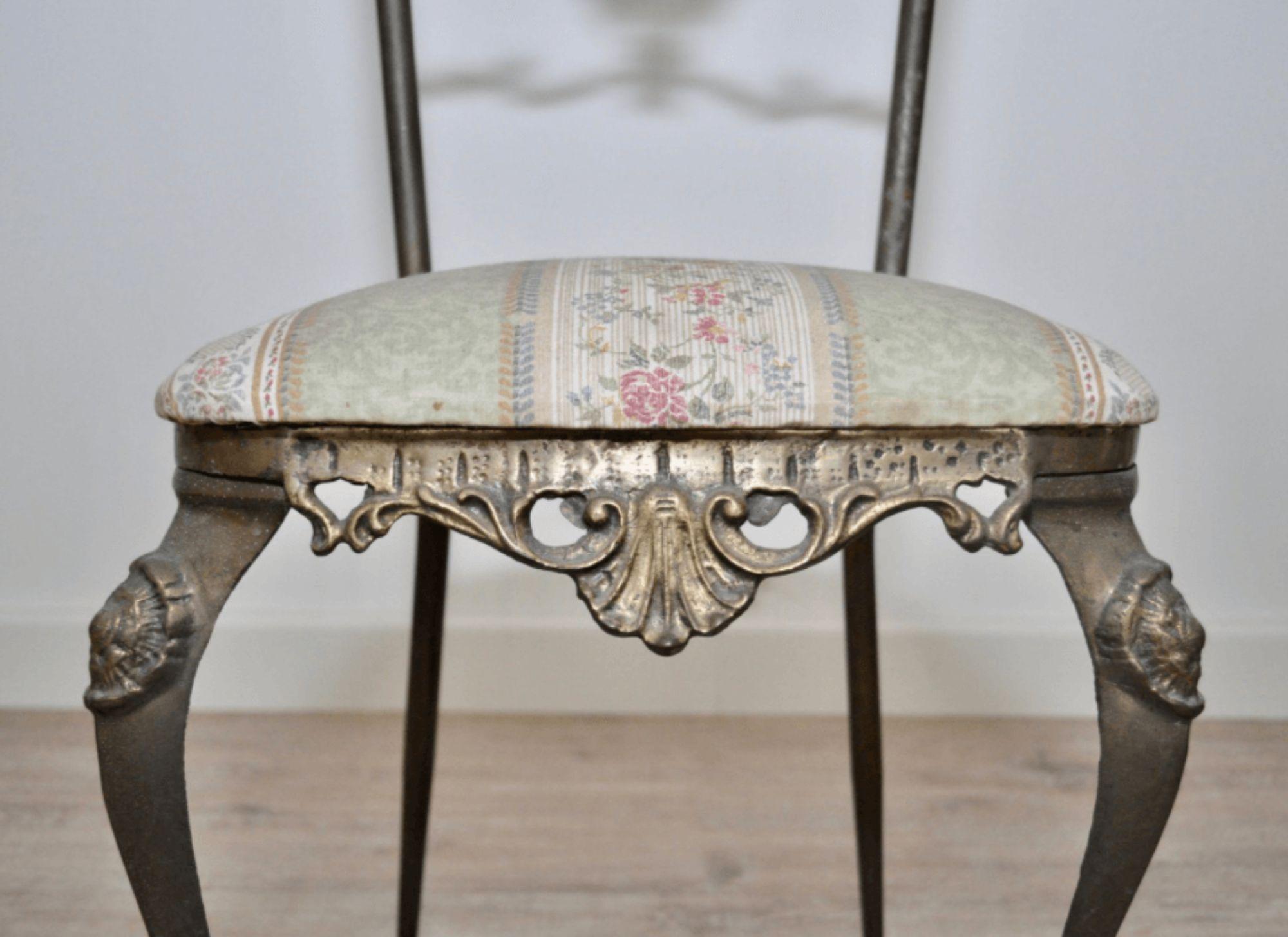 Ensemble de 2 chaises en laiton Hollywood Regency, années 1930 Bon état - En vente à Manzano, IT
