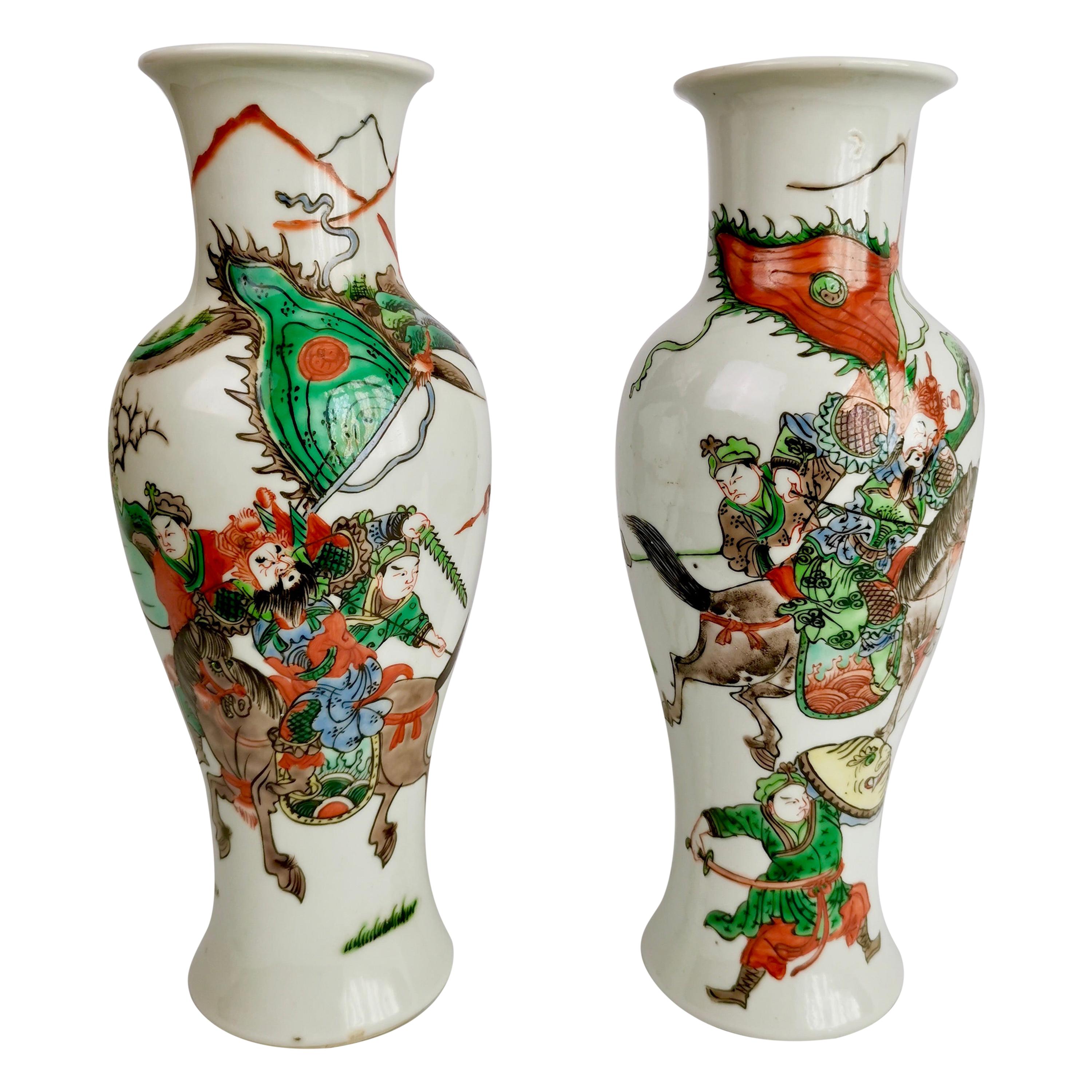 Set of 2 Chinese Export Vases, Warriors in Kangxi Style, 19th Century
