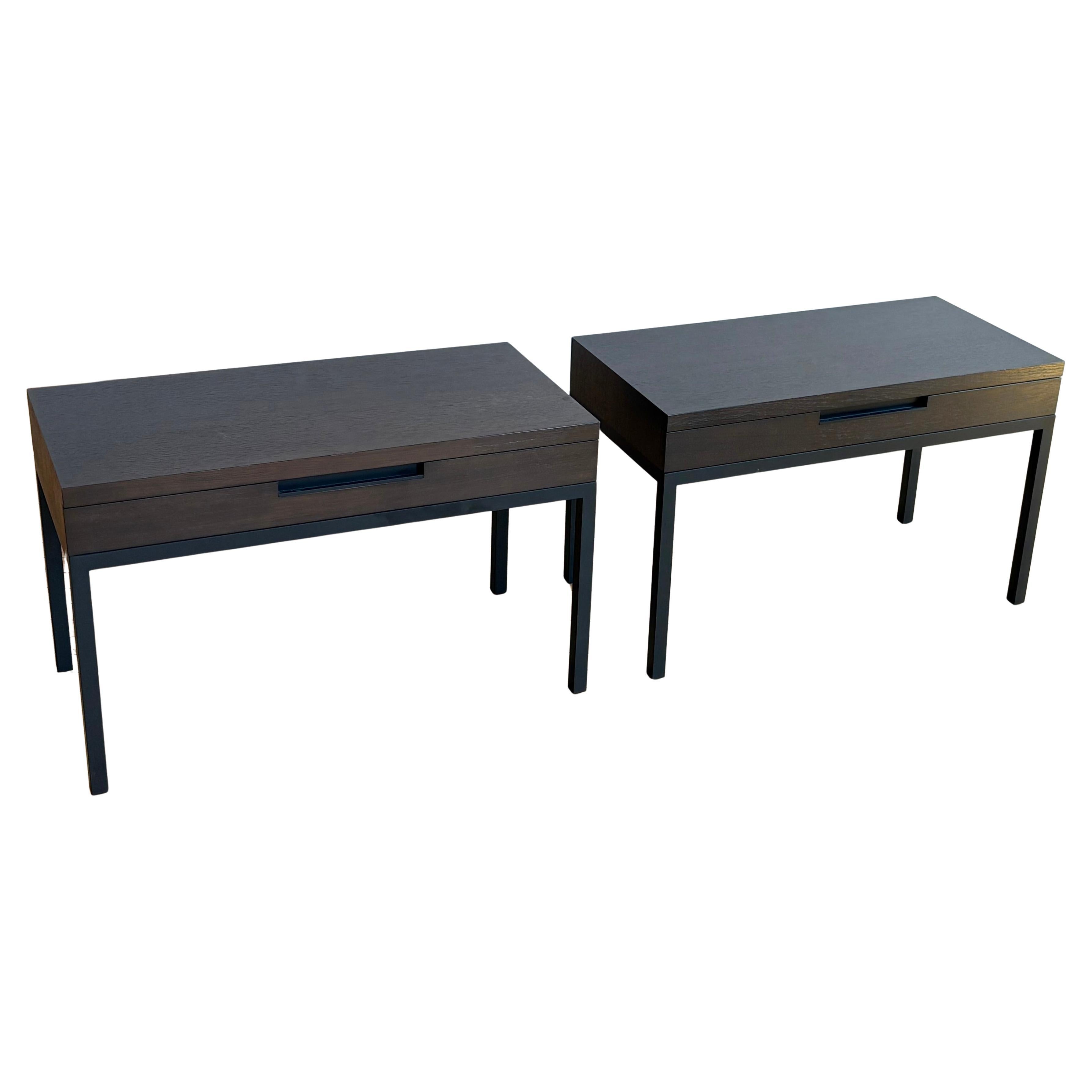 Lot de 2 - Tables de chevet "Renard" de Christian Liaigre en vente